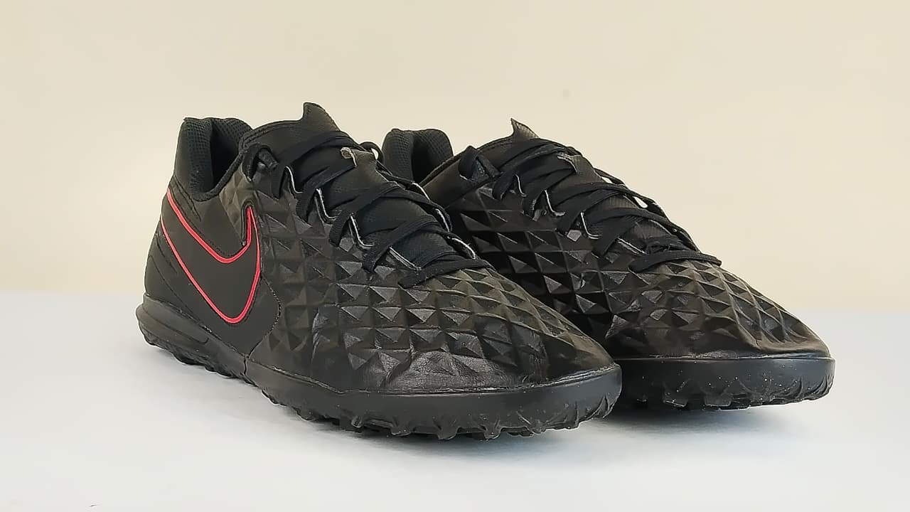 Nike Tiempo Legend 8 Club TF Black X Chile Red - Black/Chile Red/Dark Smoke Grey