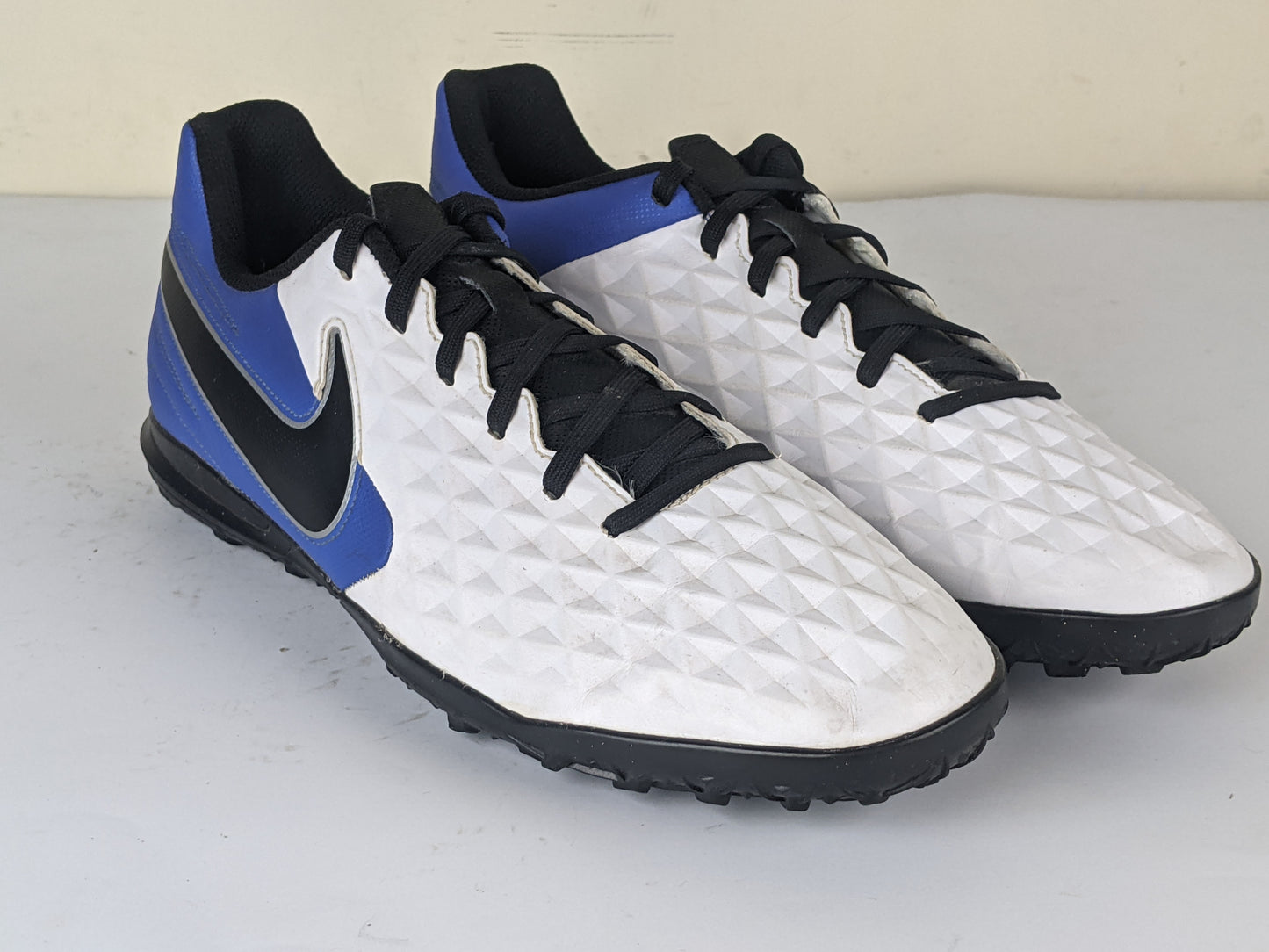 Nike Tiempo Legend 8 Club TF Daybreak - White/Black/Hyper Royal/Metallic Silver