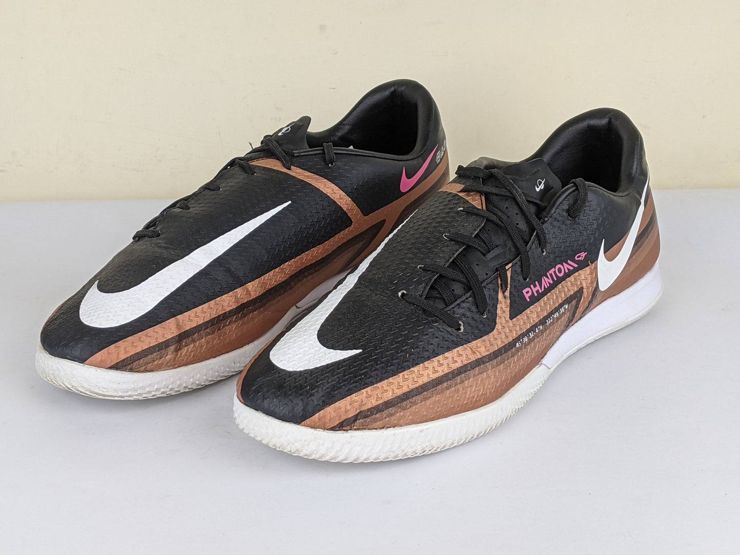 Nike Phantom GT 2 Academy IC Generation - Metallic Copper/White/Black