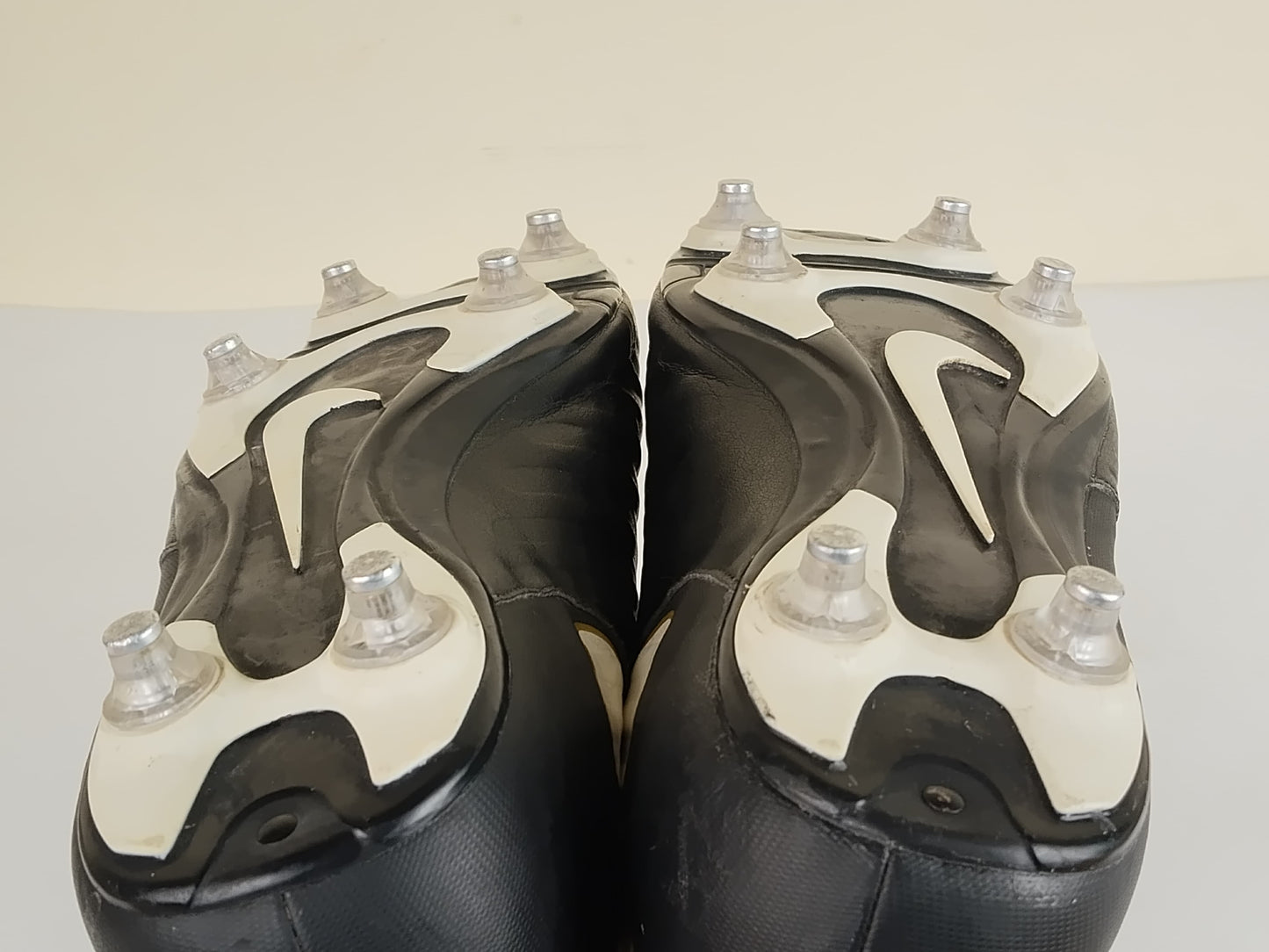 Nike Tiempo Rio 4 SG 'Black/White