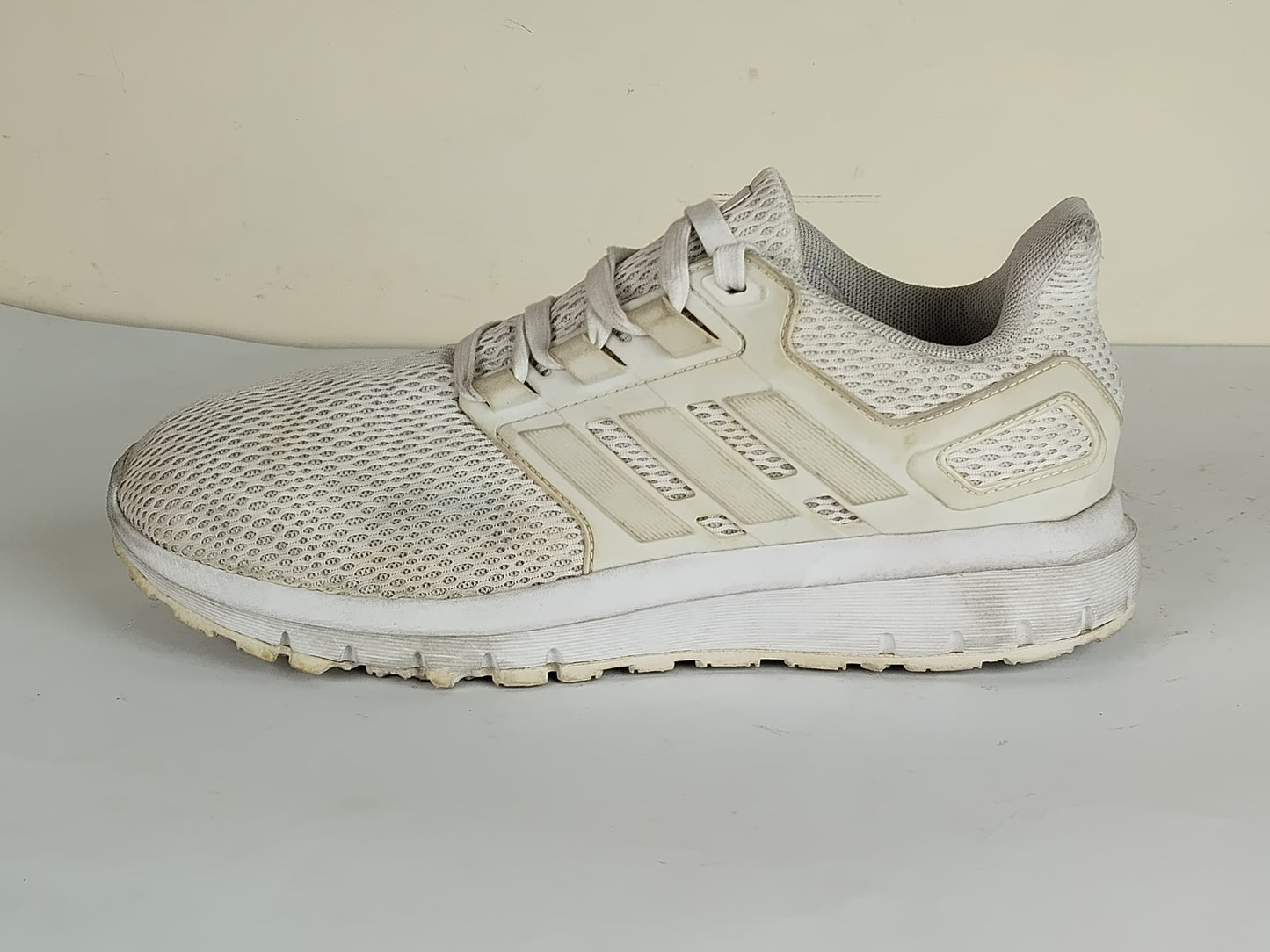 adidas Wmns Ultimashow 'Cloud White/Silver Metallic' fx3637