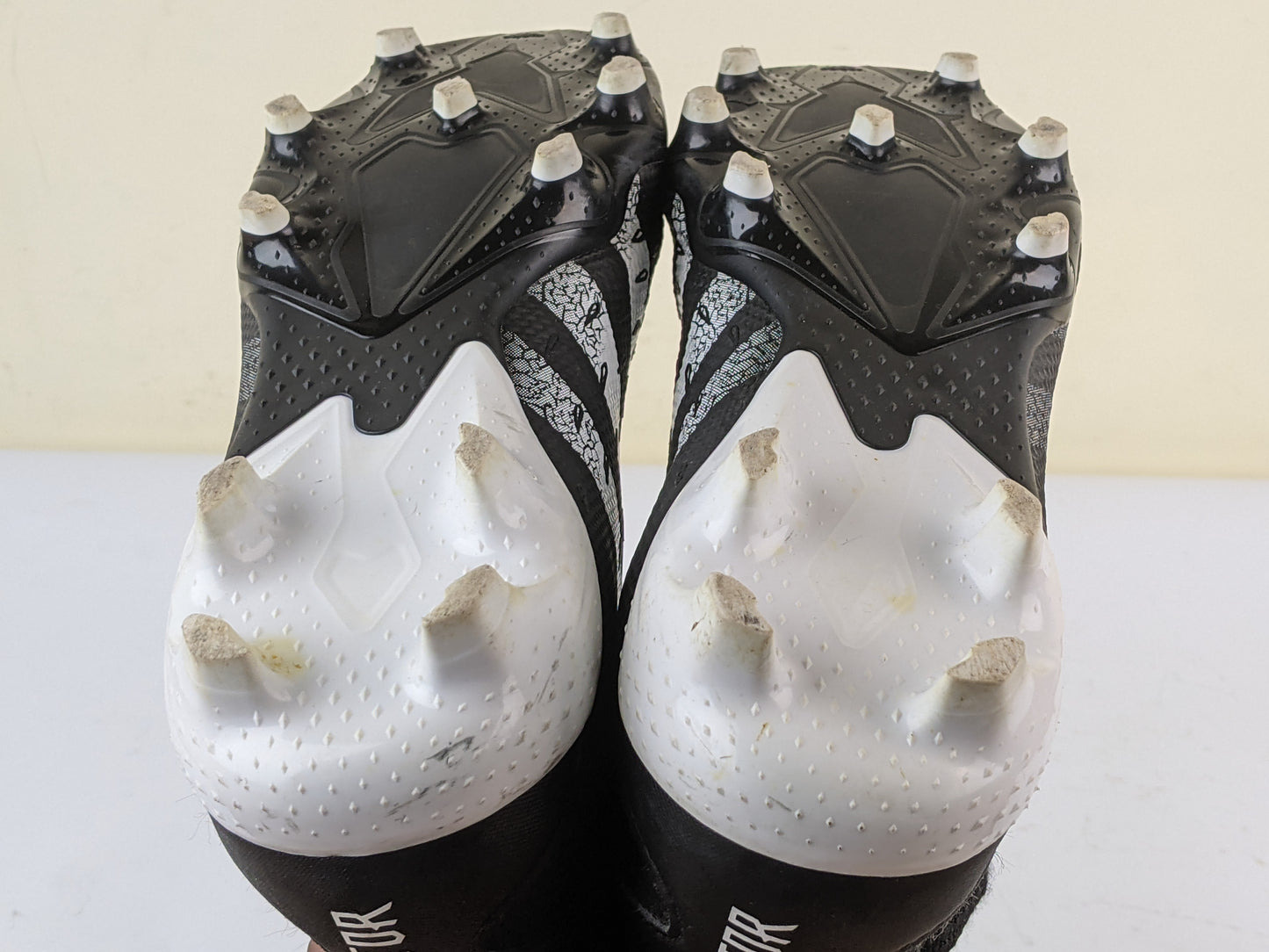 adidas Predator Freak .3 Laceless FG/AG Escapelight - Core Black/Footwear White