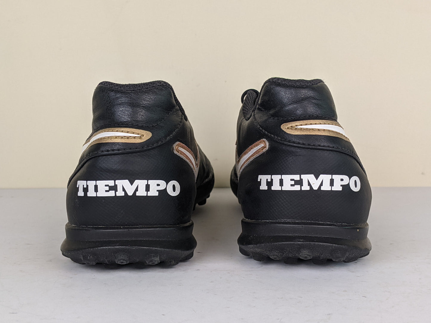 Nike Tiempo Rio III TF Black/White/Metallic Gold
