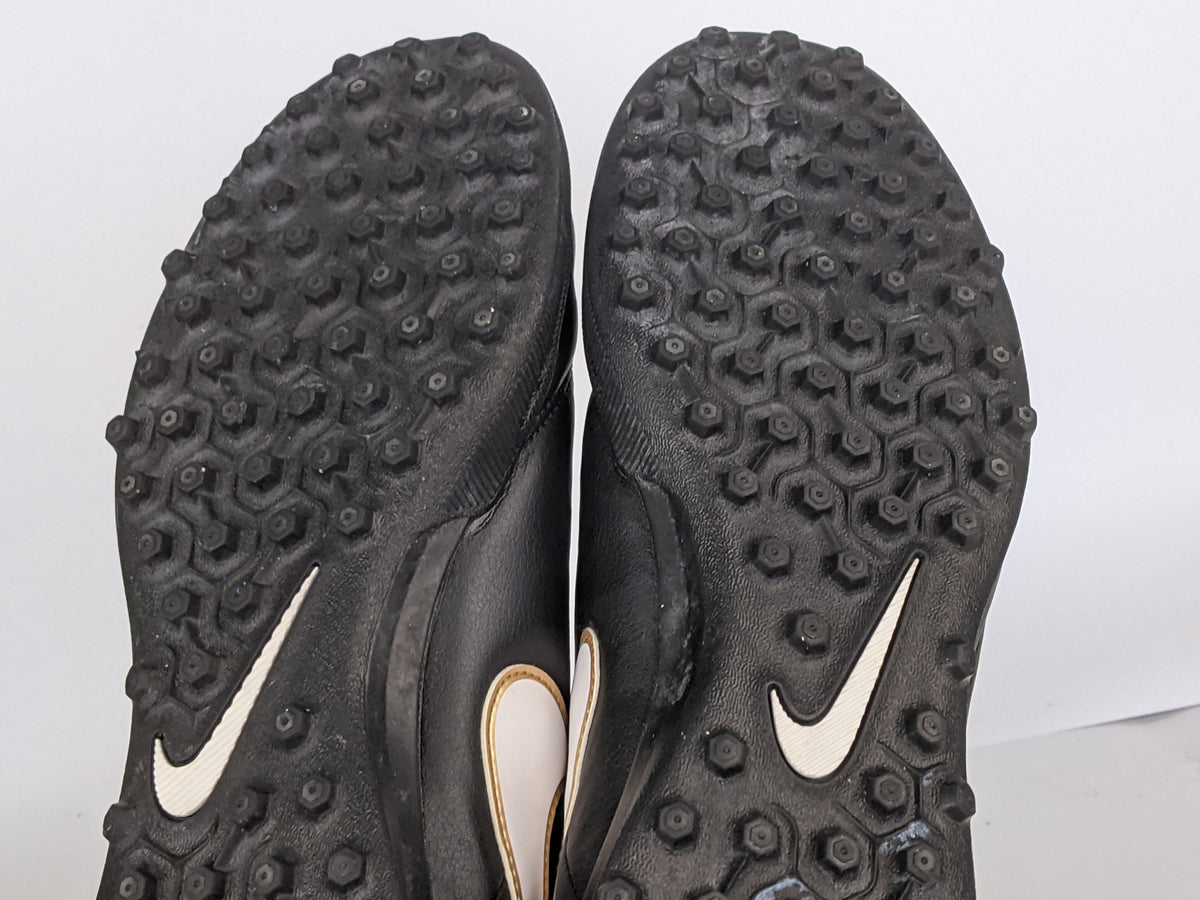 Nike Tiempo Rio III TF Black/White/Metallic Gold