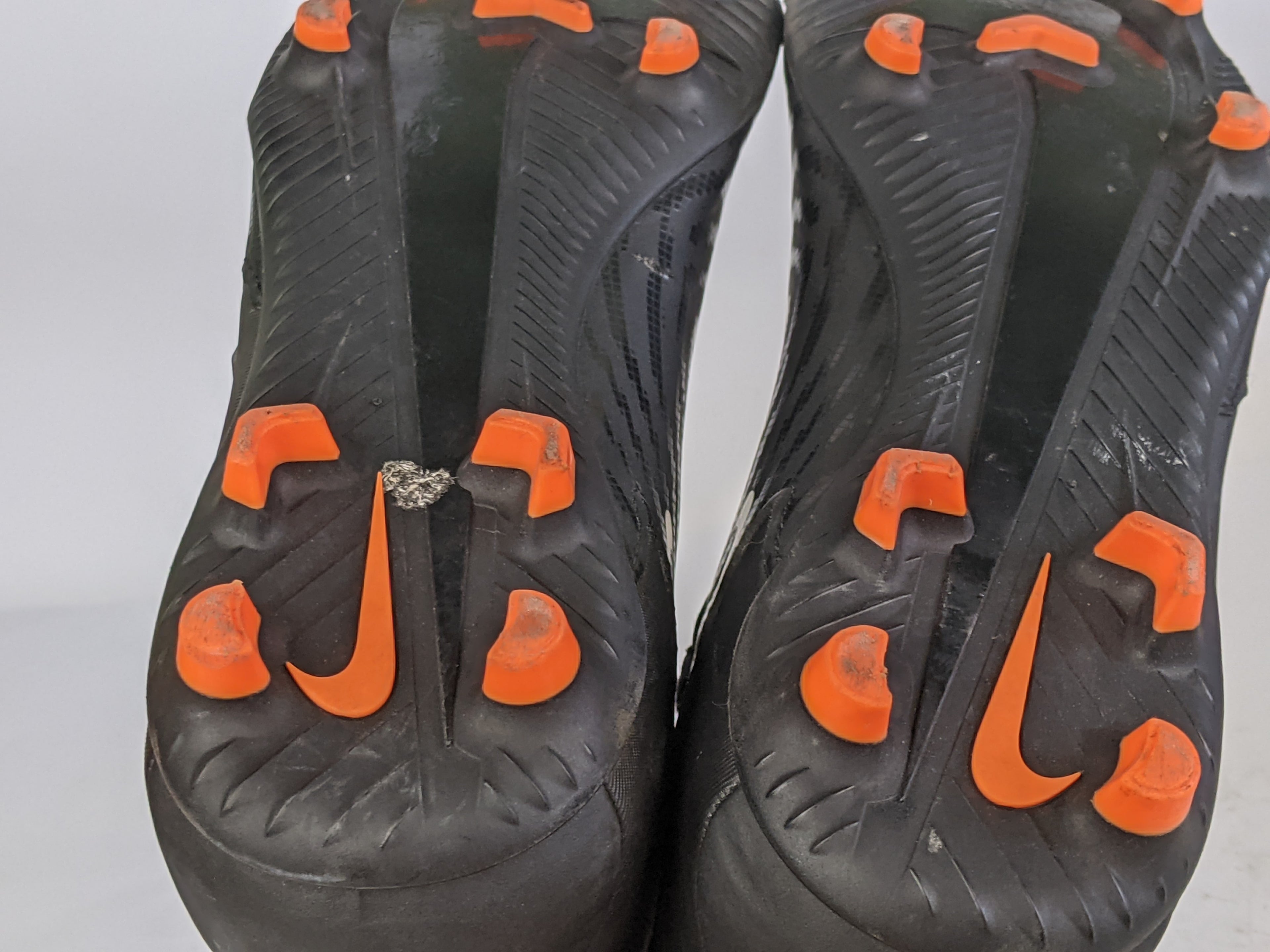 Nike Phantom GX Club DF MG Black Pack - Black/Summit White/Dark Smoke Grey
