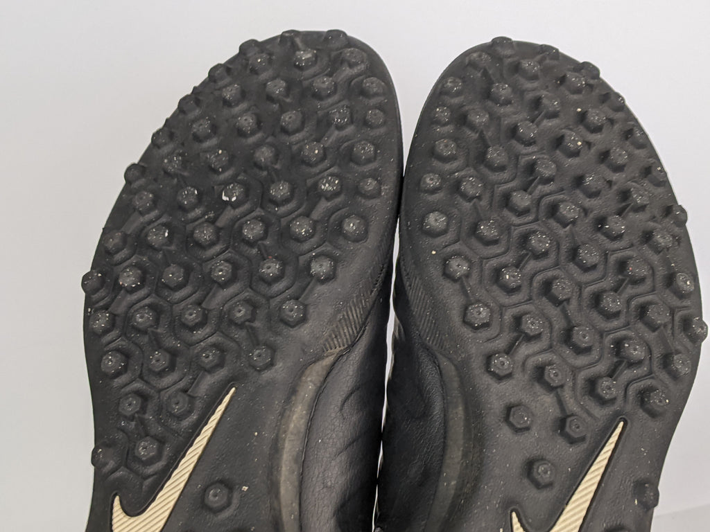 Nike Tiempo Rio III TF Black/White/Metallic Gold