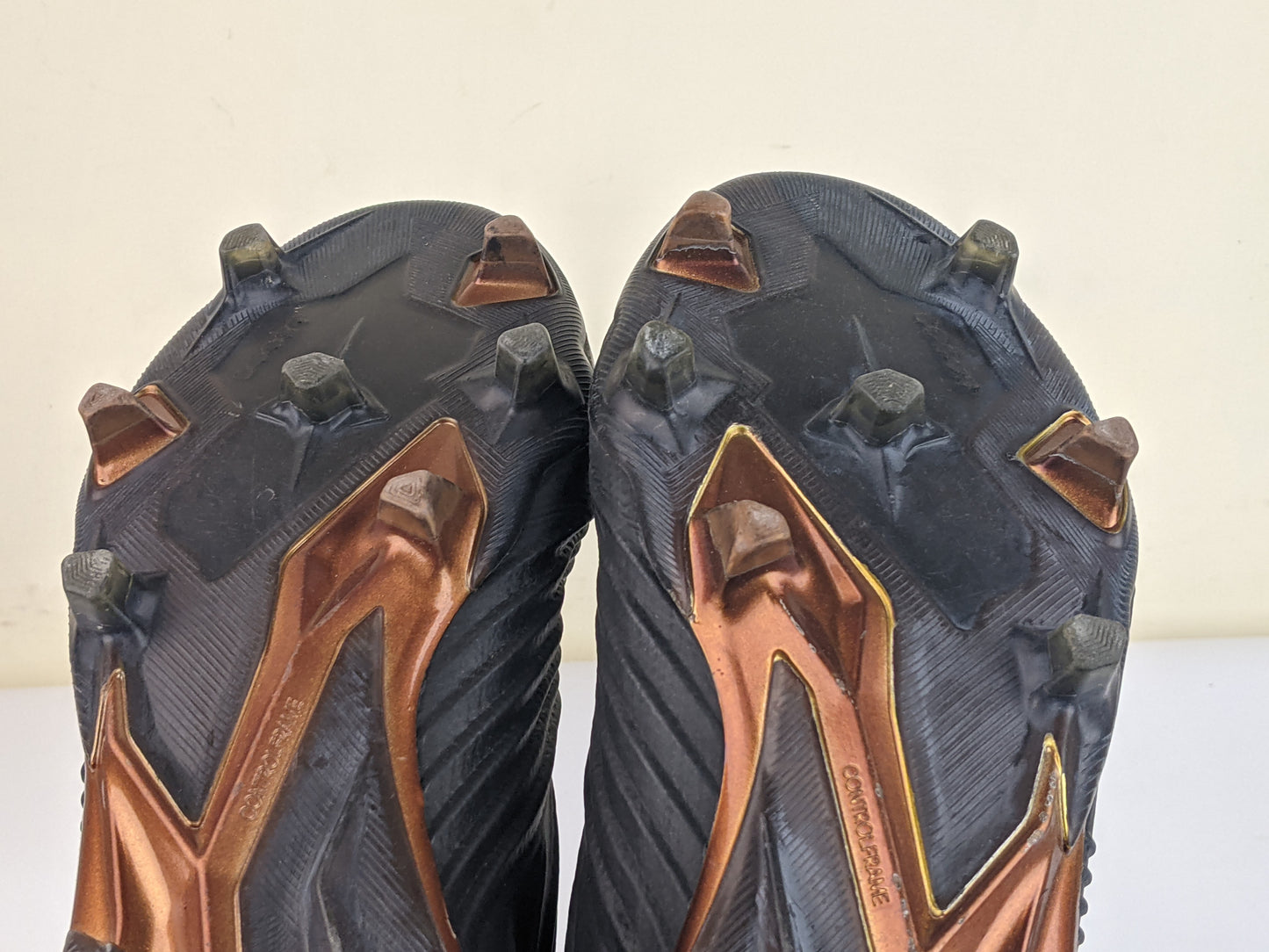 adidas Predator 18+ FG/AG Skystalker - Core Black/Footwear White/Metallic Gold