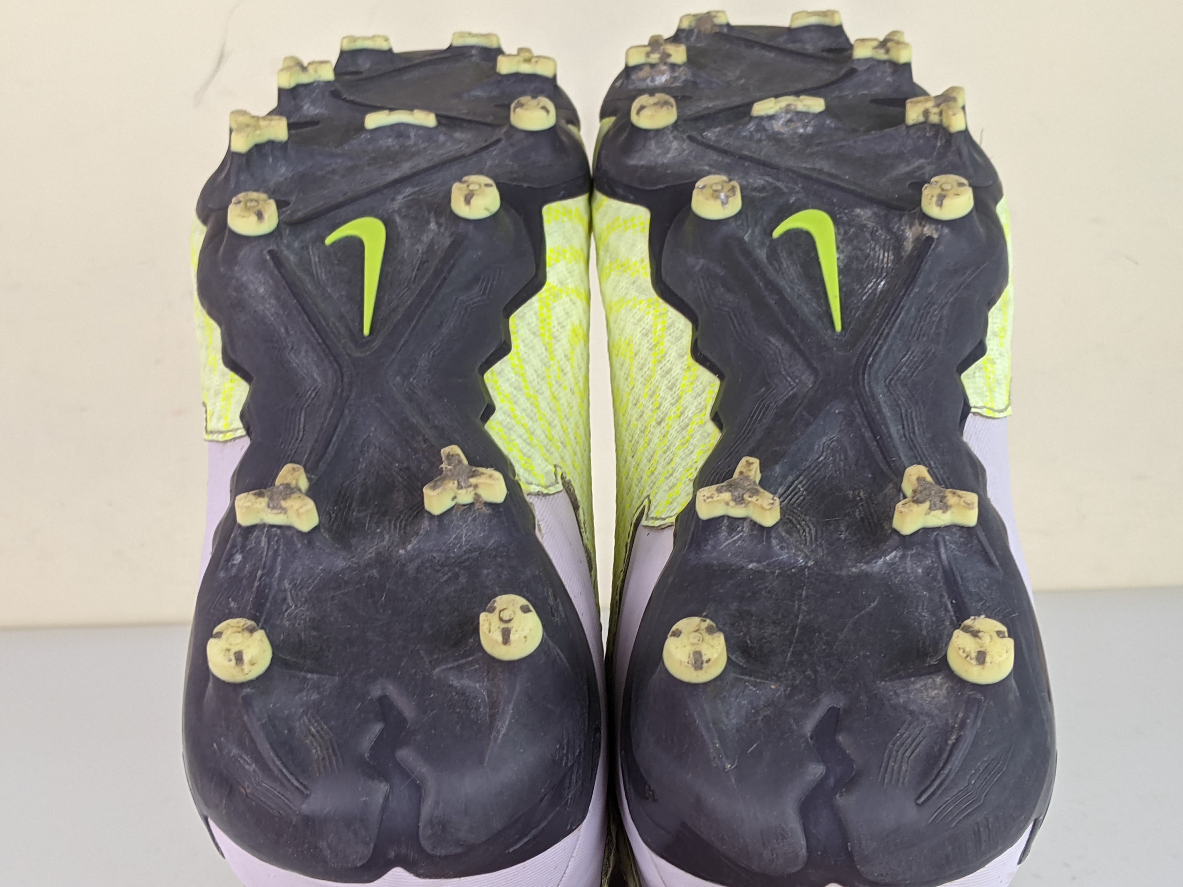 Nike Phantom GX Academy MG Luminous - Barely Volt/Gridiron/Barely Grape