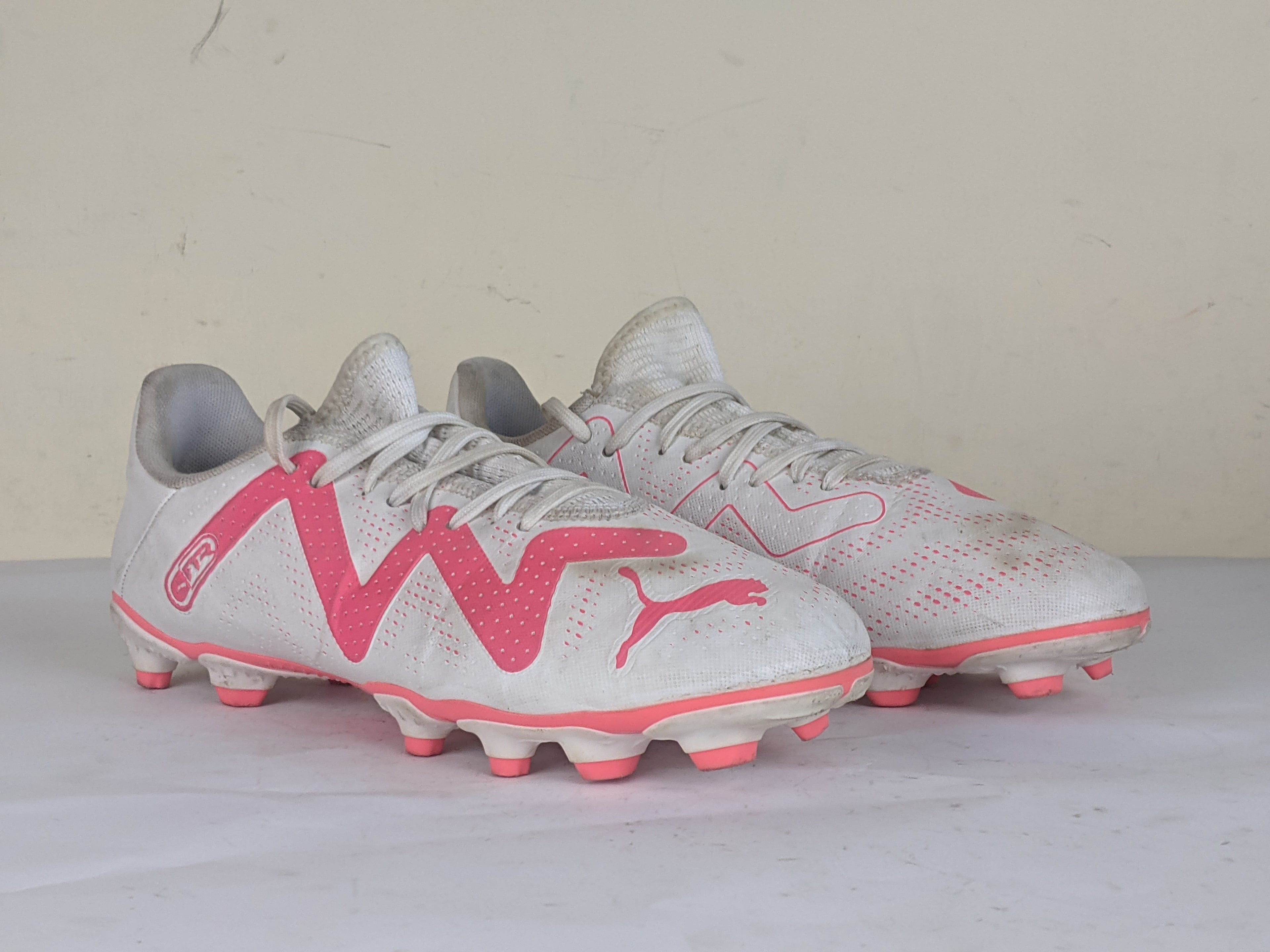 PUMA Future Play FG/AG Breakthrough - PUMA White/Fire Orchid Kids