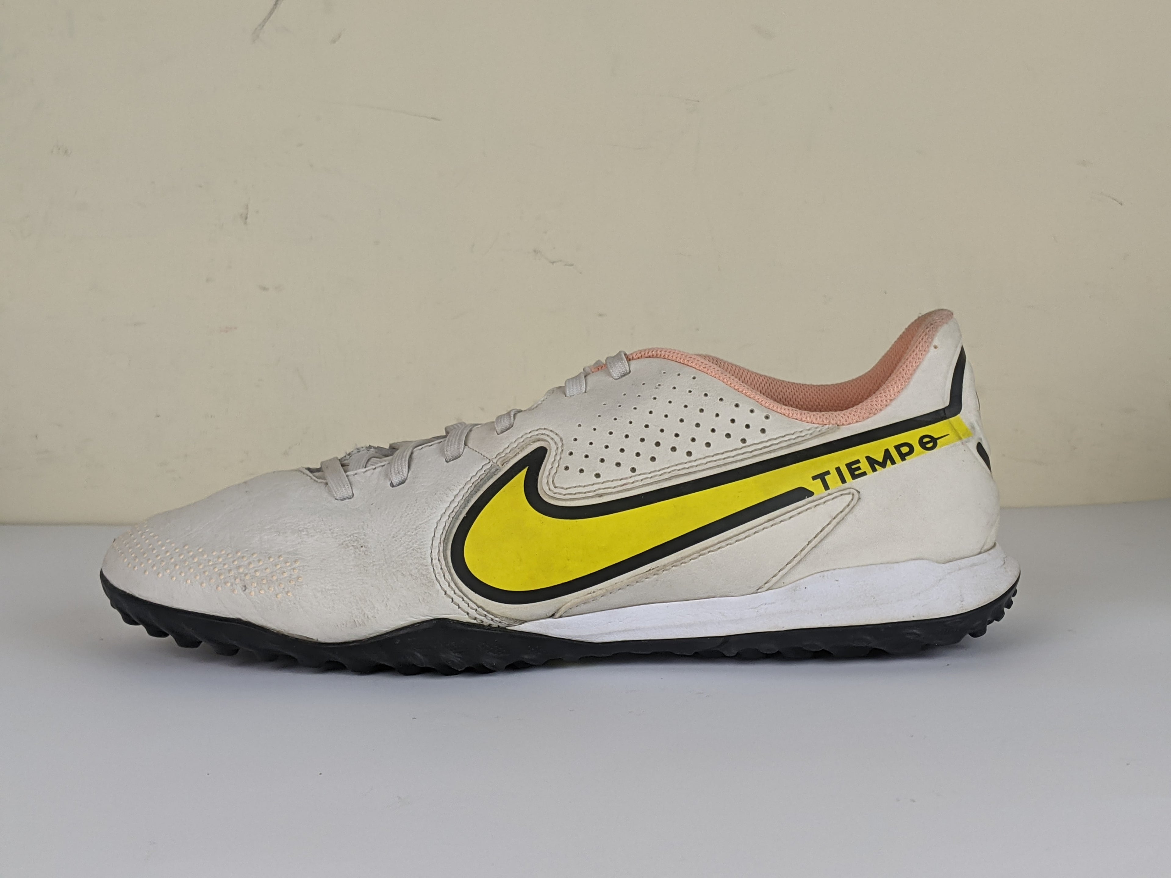 Nike Tiempo Legend 9 Academy TF Phantom Strike