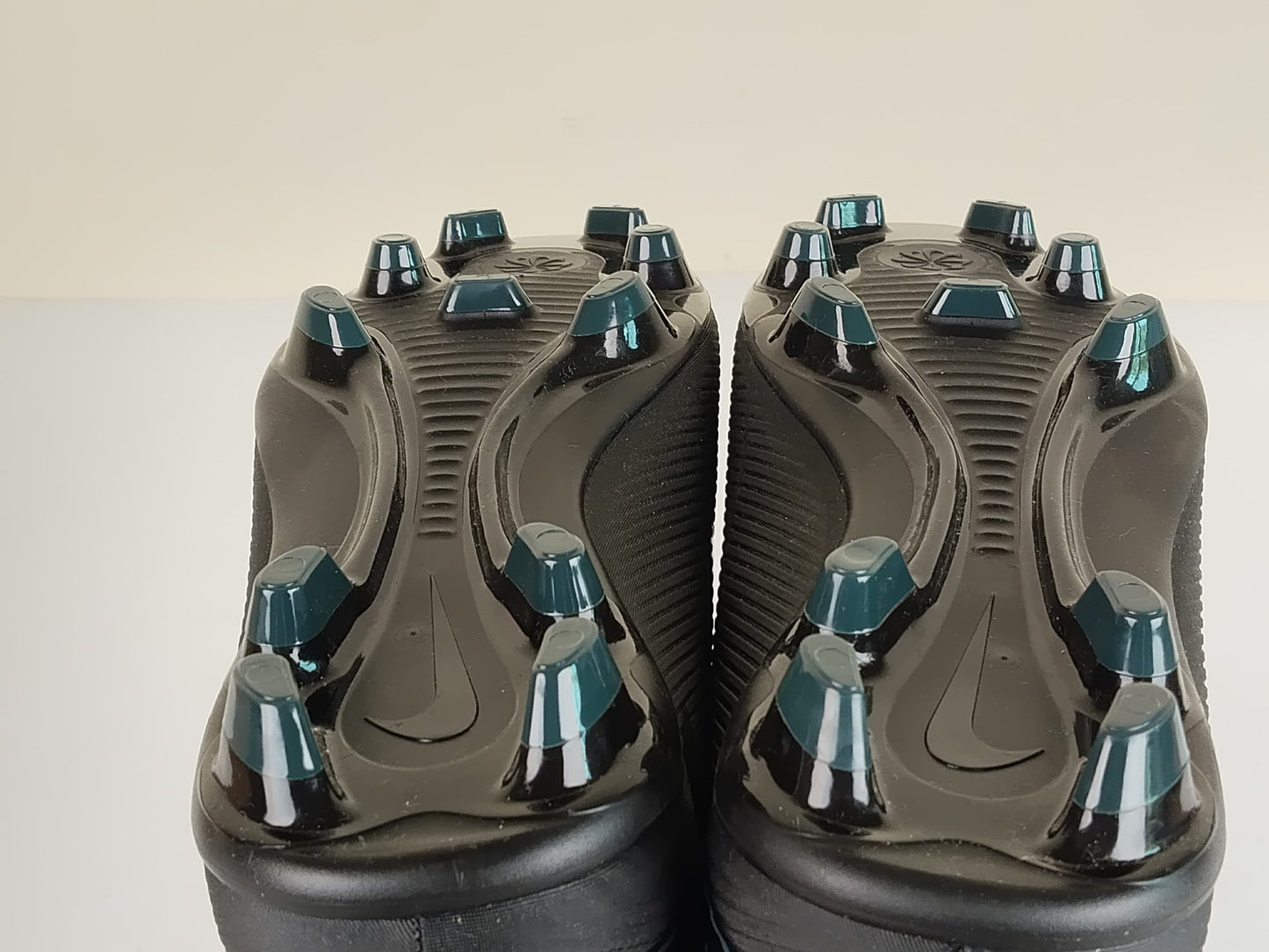 Nike Mercurial Vapor 16 Club MG Shadow - Black/Deep Jungle (Brand New)