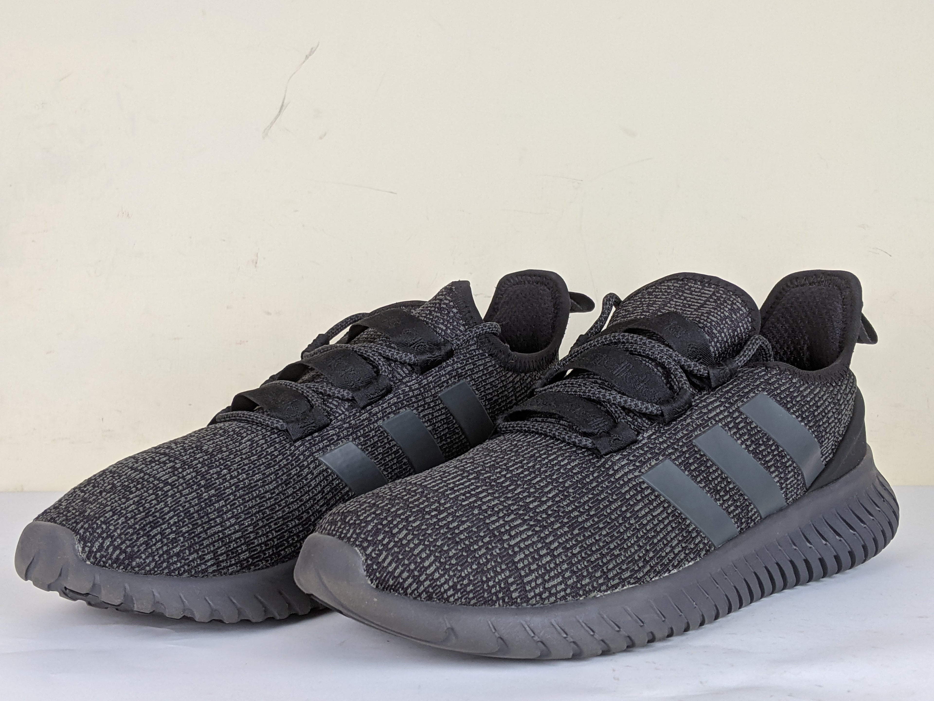 adidas Kaptir 'Core Black'