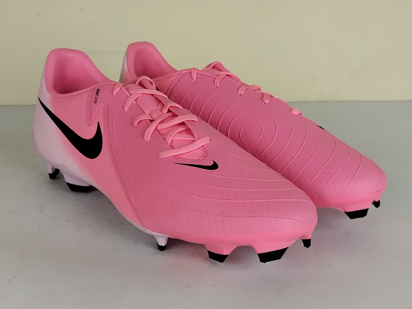 Nike Phantom GX II Academy MG Mad Brilliance - Sunset Pulse/Black(Brand New)