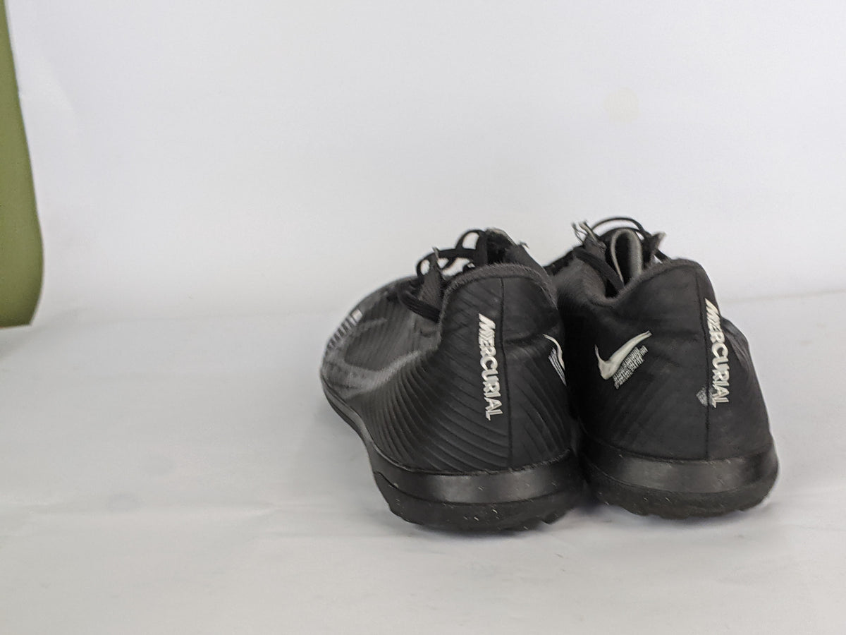 Nike Mercurial Vapor 15 Club TF - Black/Dark Smoke Grey/Summit White/Volt