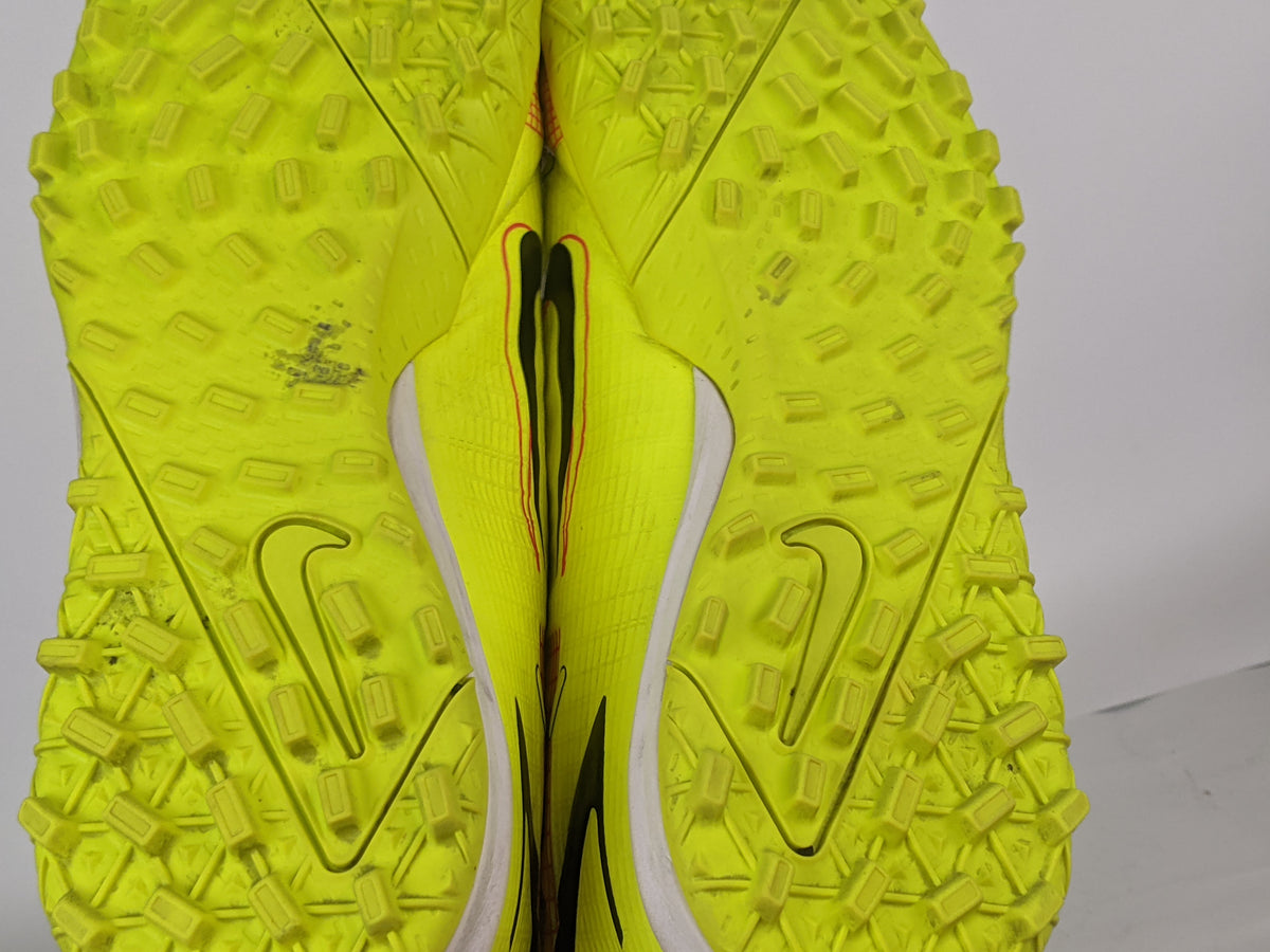 Nike Mercurial Superfly 8 Academy TF Motivation - Volt/Black/Bright Crimson