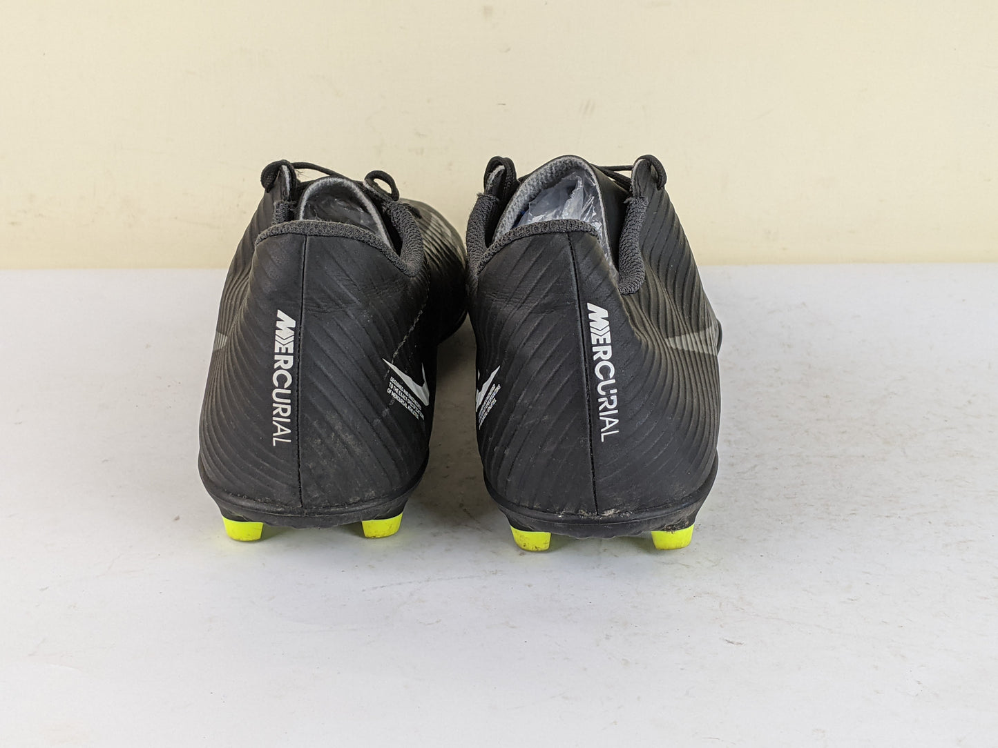Nike Mercurial Vapor 15 Club MG - Black/Dark Smoke Grey/Summit White/Volt