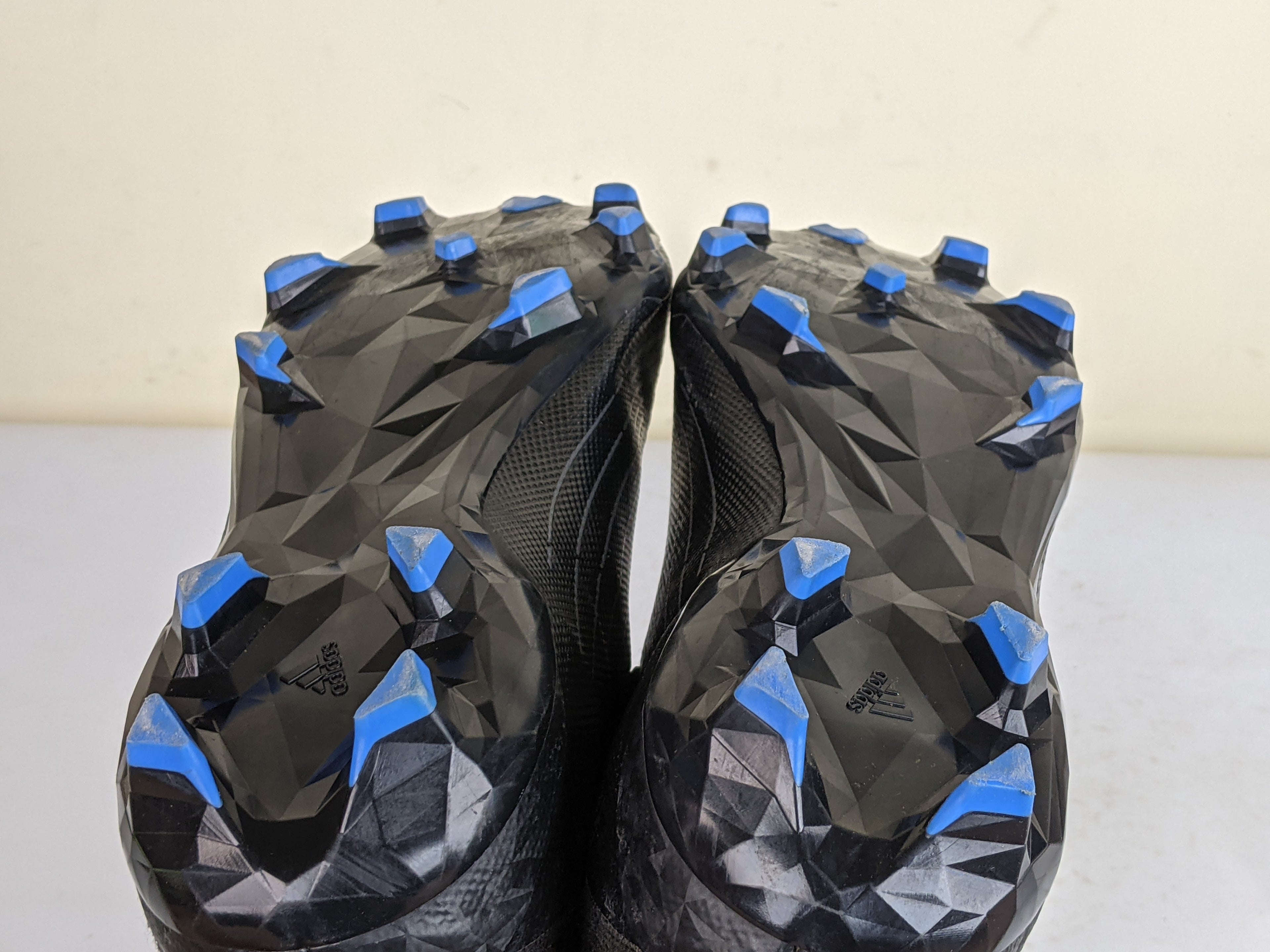adidas Predator Edge .3 FG Shadowportal - Core Black/Footwear White/Vivid Red