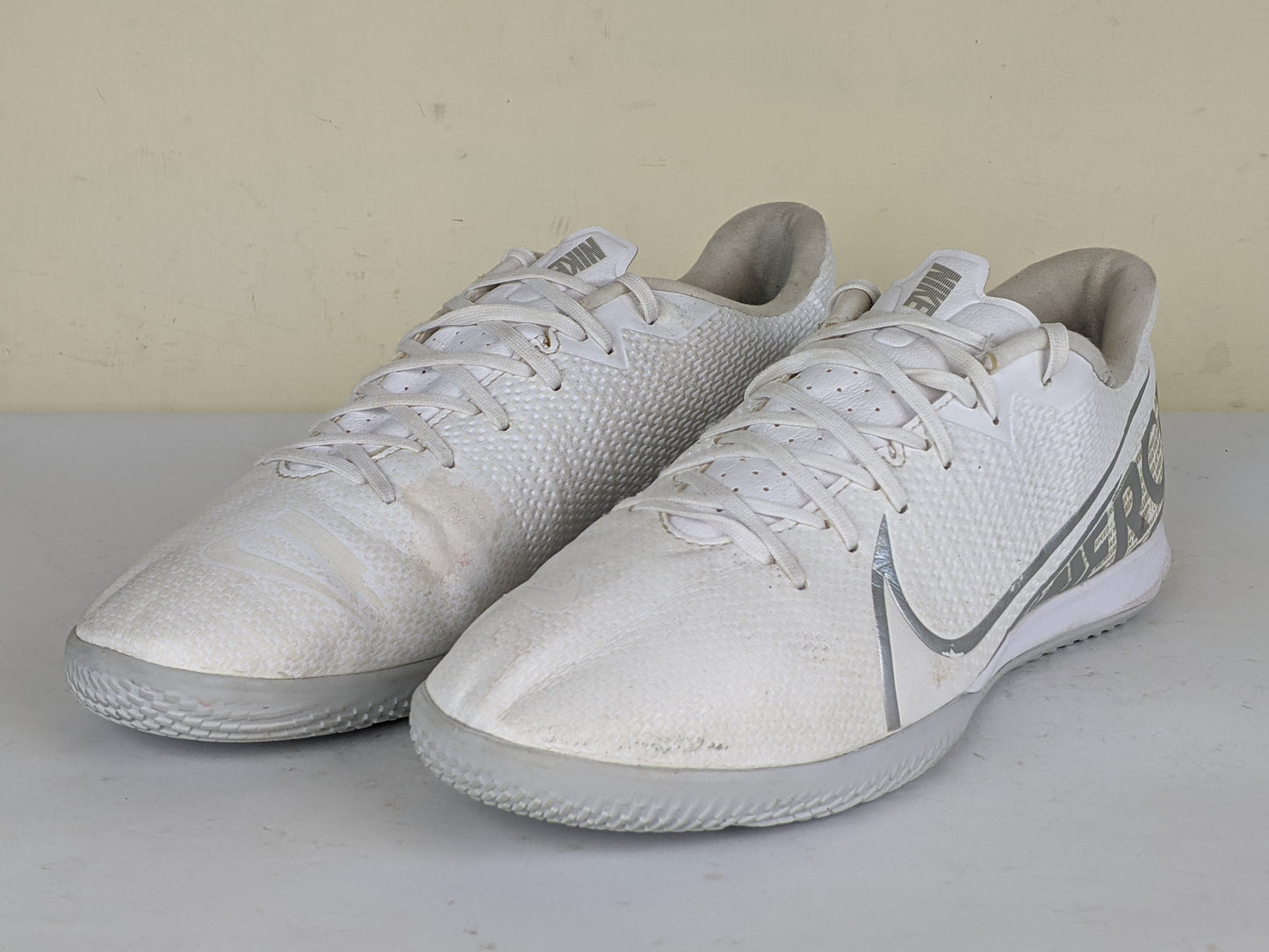 Nike Mercurial Vapor 13 Academy IC Nuovo - White/Chrome/Metallic Silver