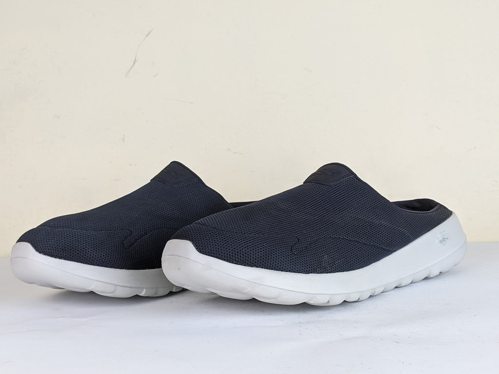Skechers Go Walk Max Talent Round Toe Slip-Ons - Navy