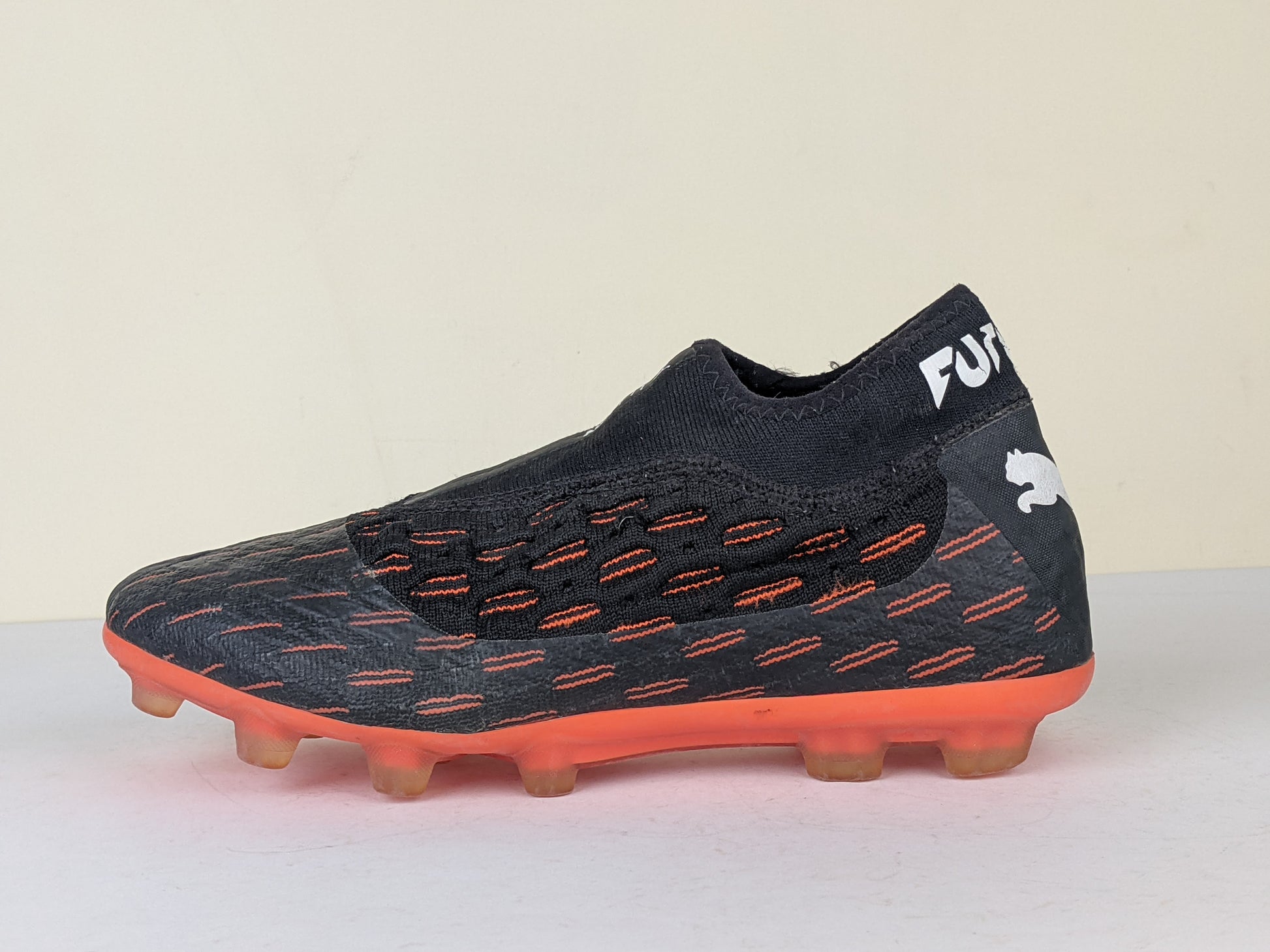 PUMA Future 6.2 Netfit FG/AG Chasing Adrenaline - PUMA Black/PUMA White/Shocking Orange