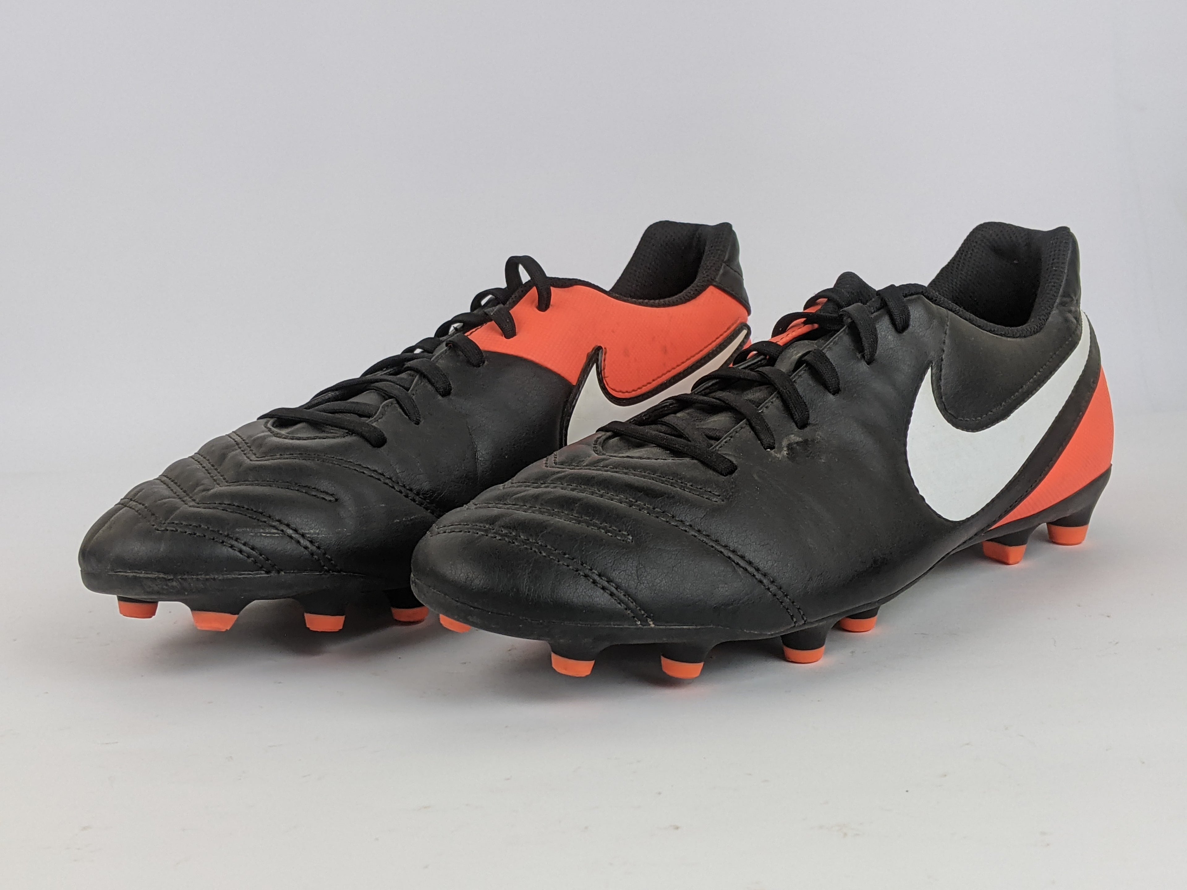 Nike Tiempo Rio III FG 'Black/Orange