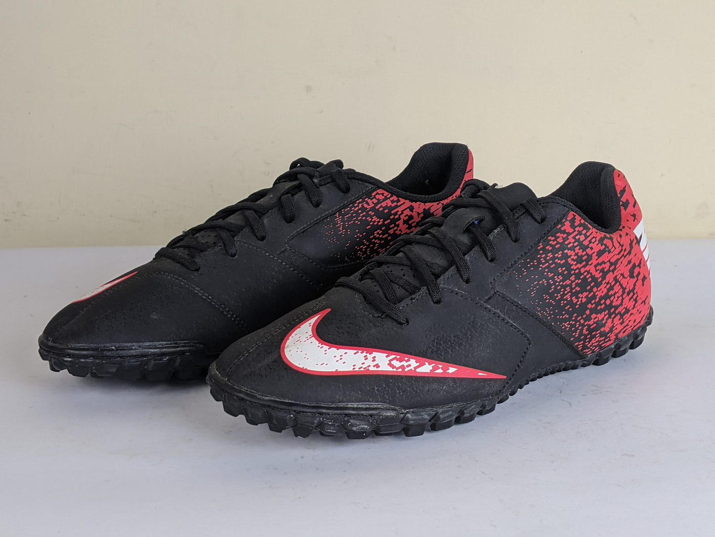 Nike BombaX TF 'Black/Red