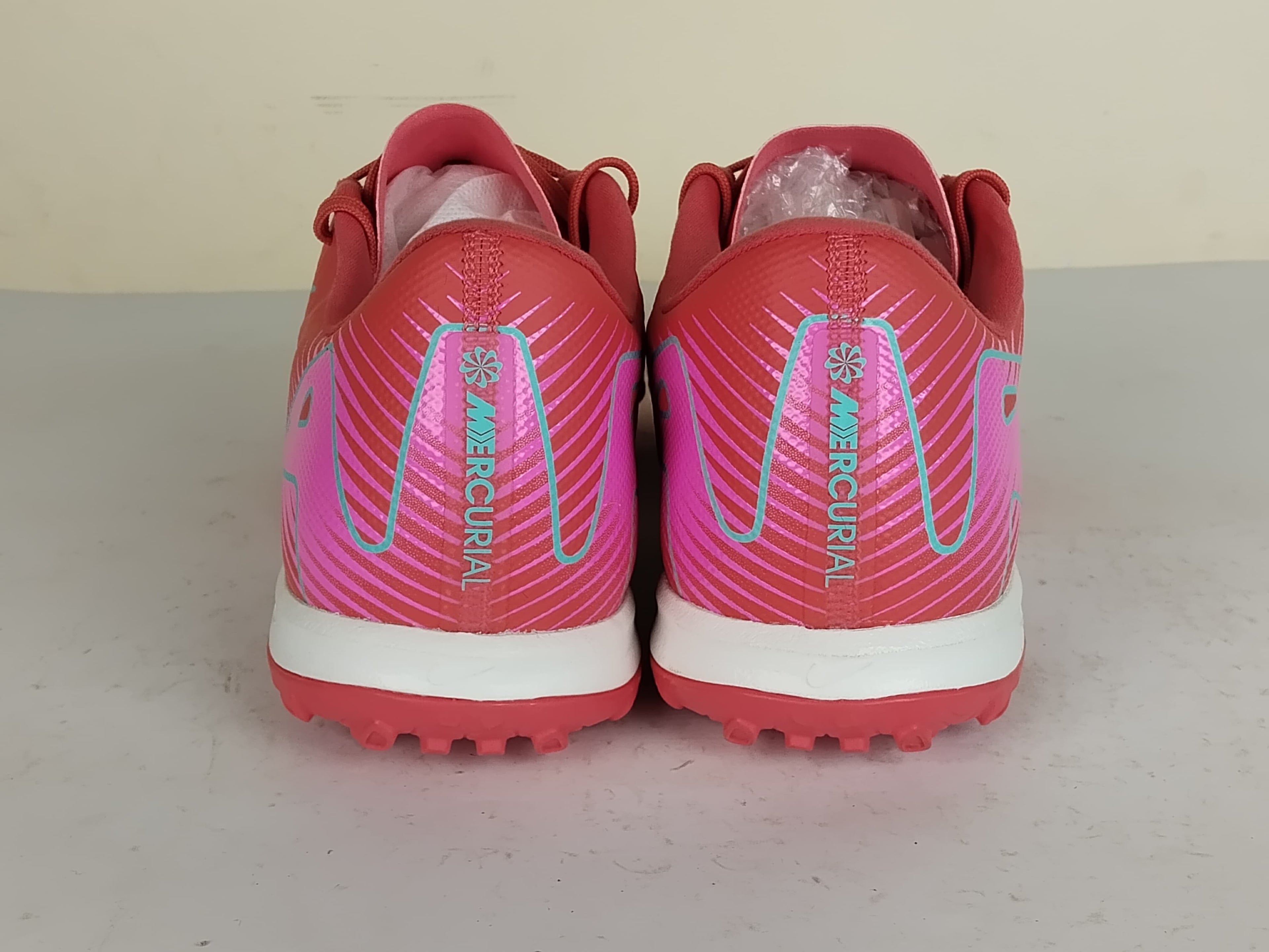 Nike Air Zoom Mercurial Vapor 16 Academy TF Mad Energy - Ember Glow/Aurora Green (Brand New)