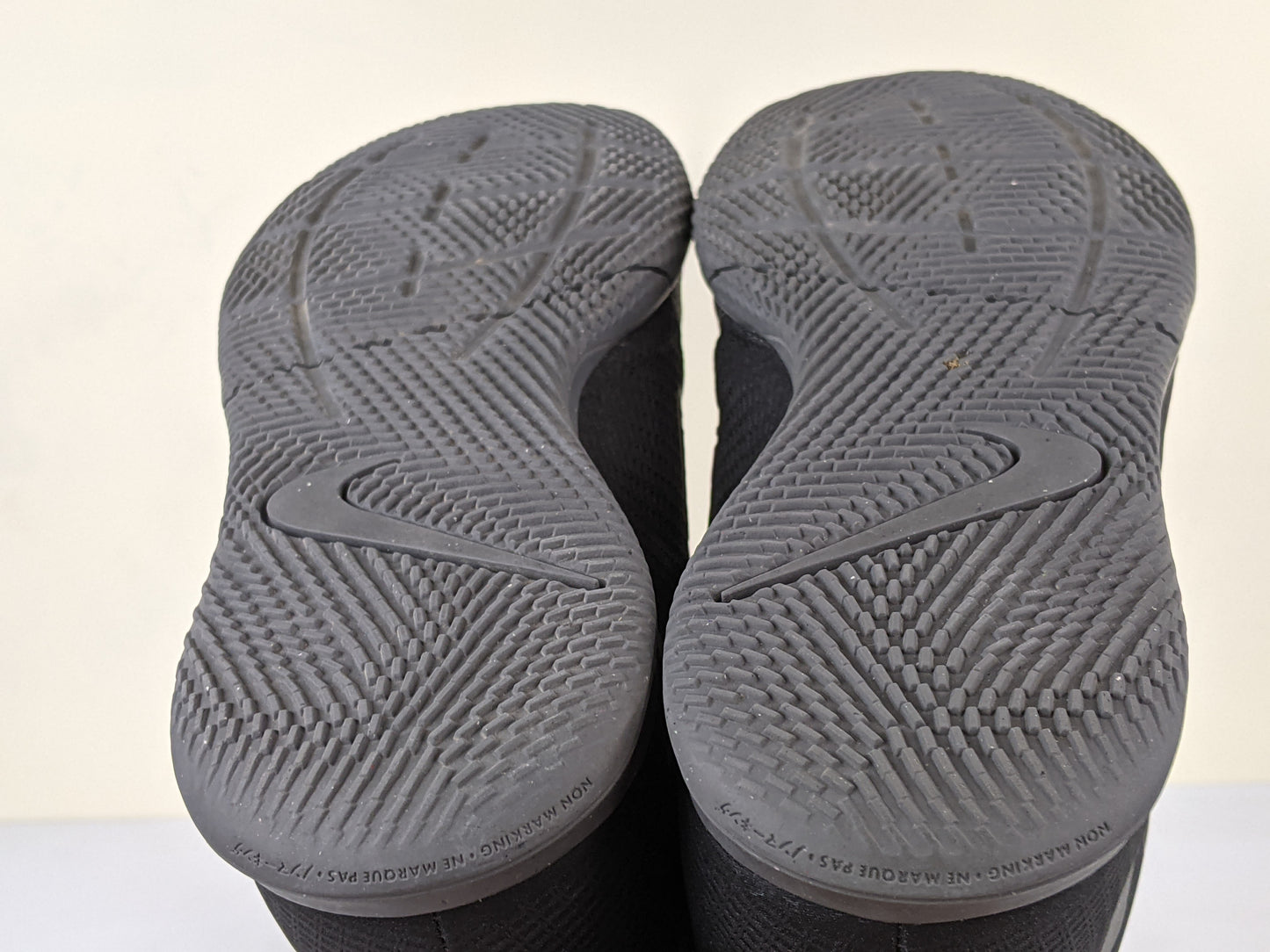 Nike Jr Vapor 14 Club IC 'Black/Grey