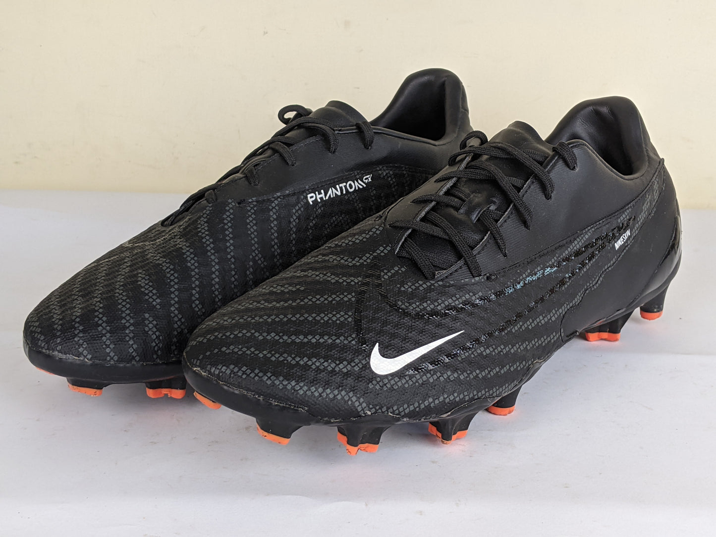 Nike Phantom GX Academy MG Black Pack - Black/Summit White/Dark Smoke Grey