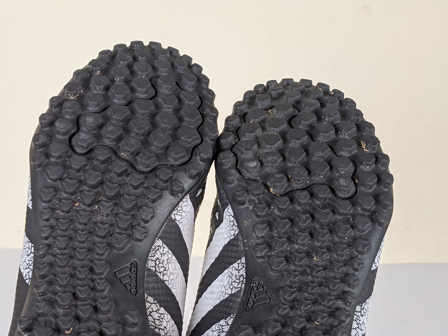 adidas Predator Freak .4 TF Footwear White/Core Black