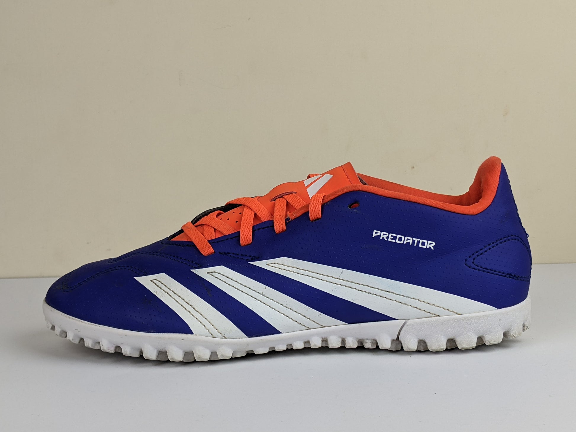 adidas Predator Club TF Advancement - Lucid Blue/Footwear White/Solar Red