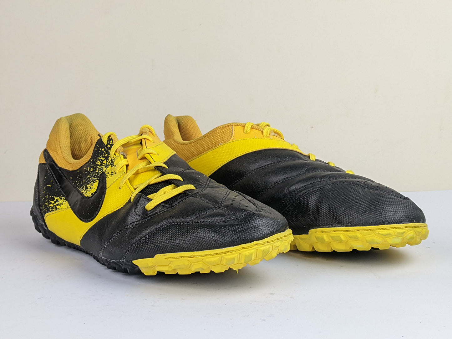 Nike Bomba TF 'Black/Yellow