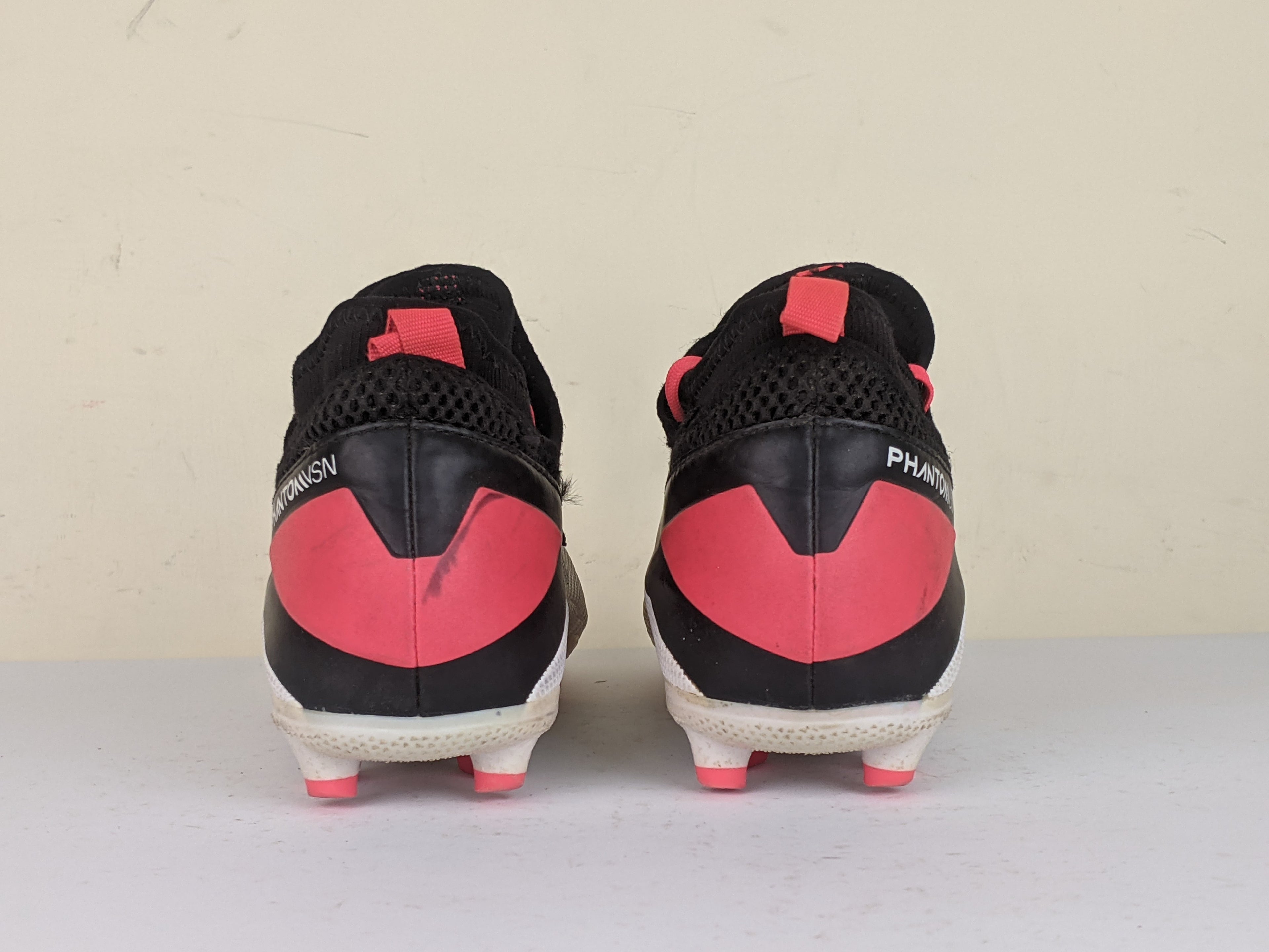 Nike Phantom Vision 2 Academy DF MG Player Inspired - White/Black/Laser Crimson Kids