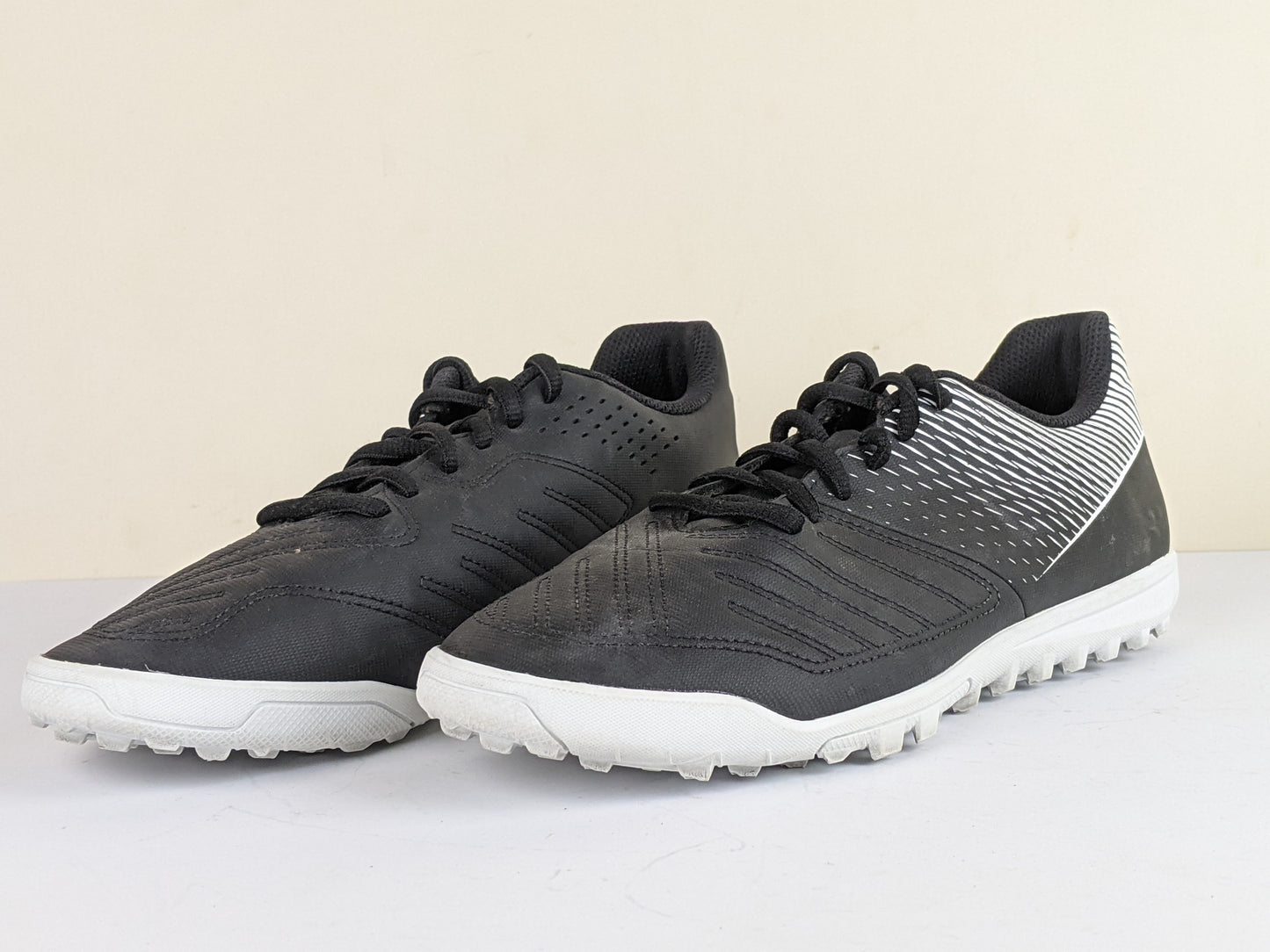 Kipsta Agility 100 HG 'Black/White