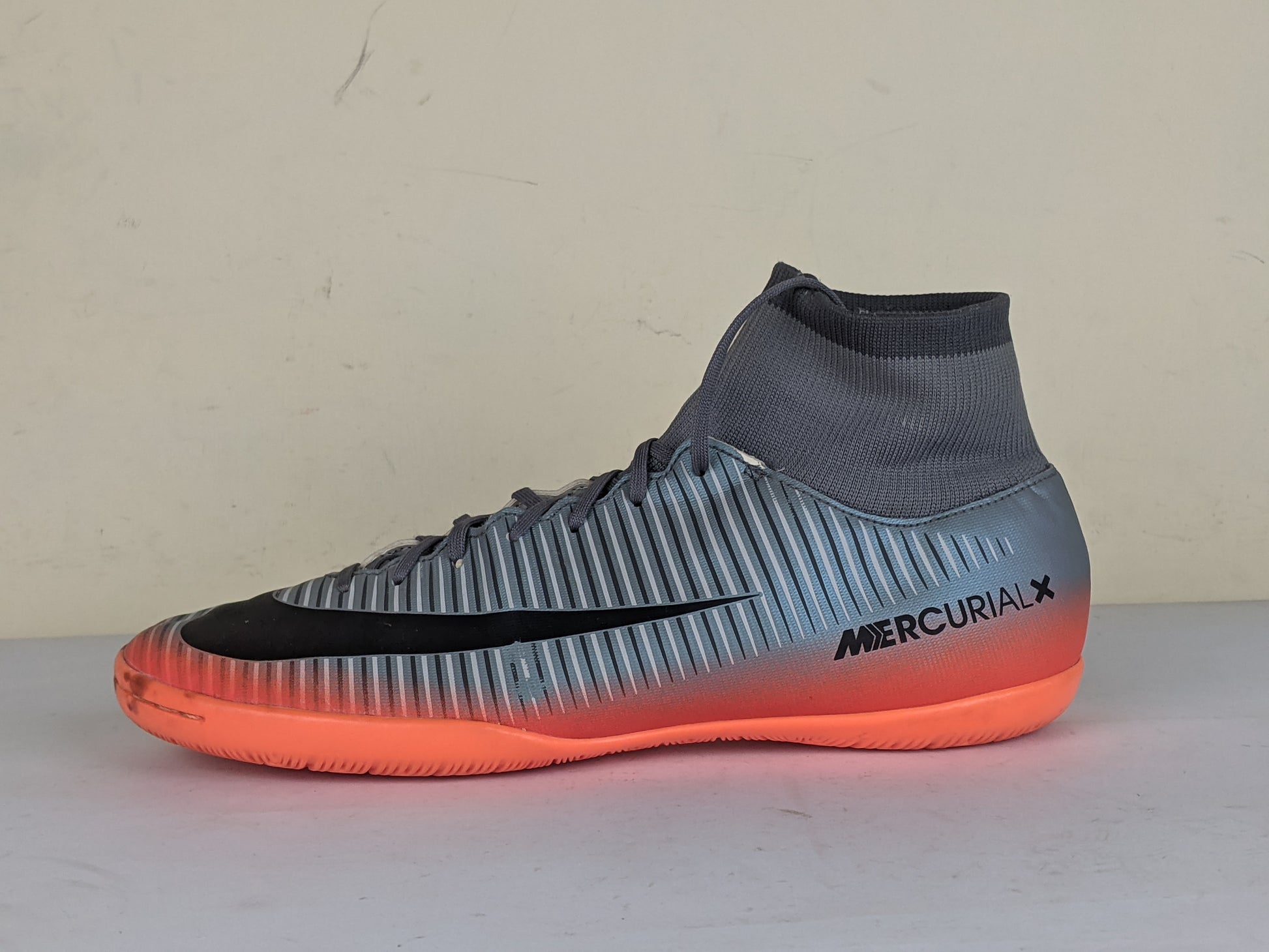 Nike MercurialX Victory VI DF CR7 Chapter 4 IC - Cool Grey/Orange