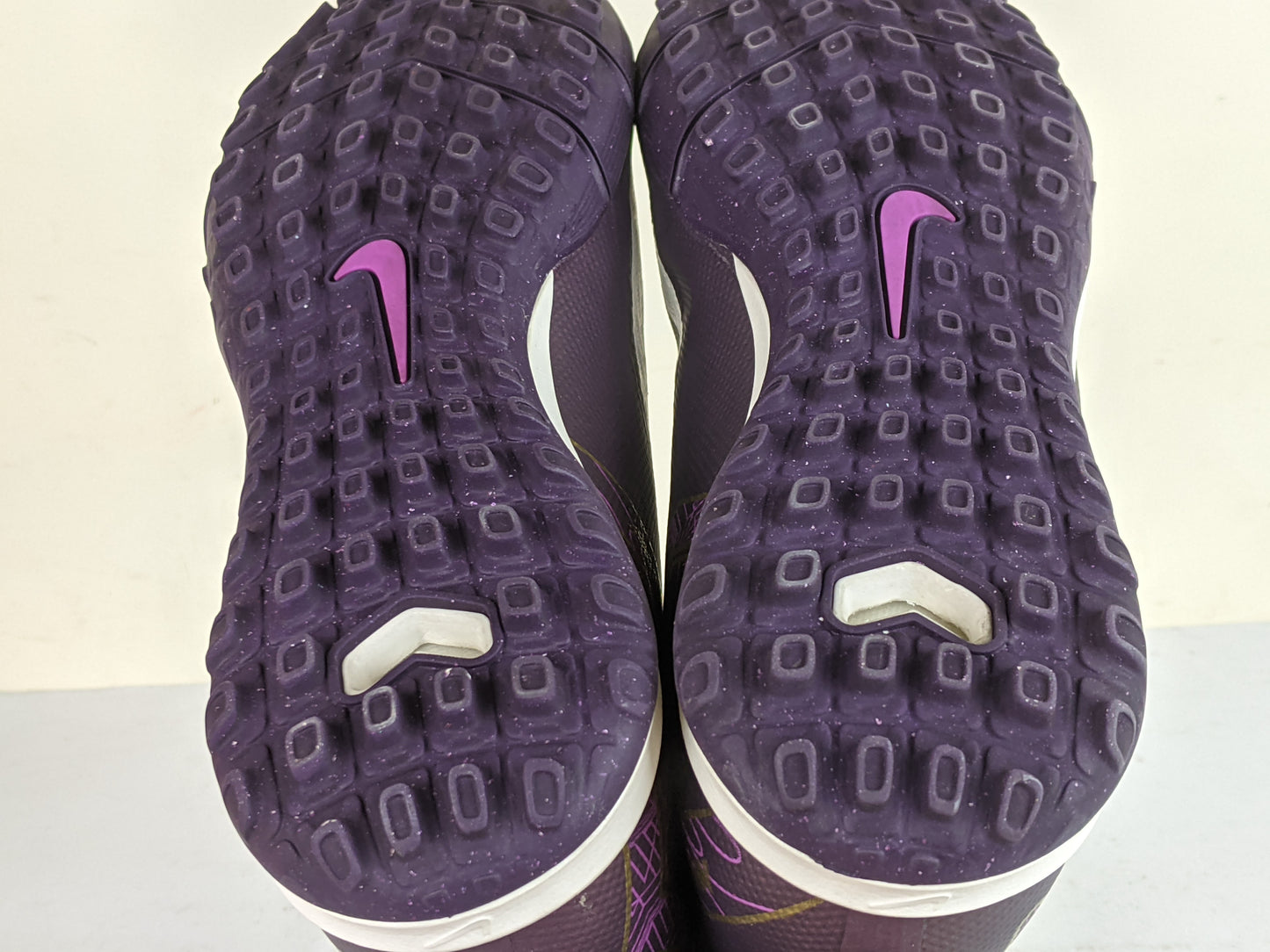 Nike Mercurial Vapor 16 Academy TF Kylian Mbappé Grand Purple (Brand New)