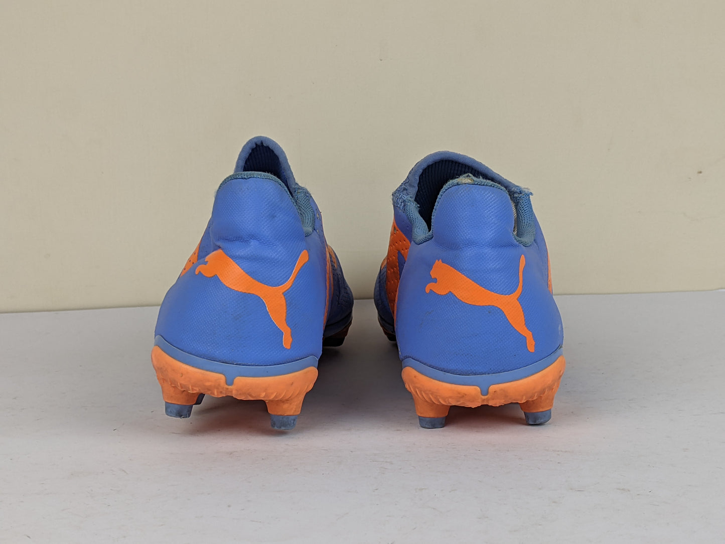 PUMA Future Play FG/AG Supercharge - Blue Glimmer/PUMA White/Ultra Orange