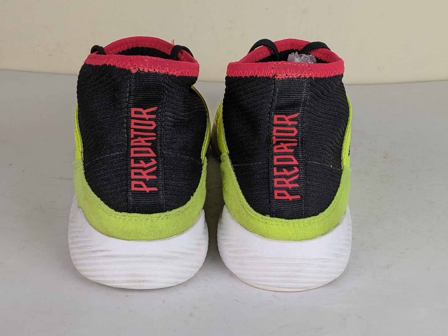 adidas Predator Tango 18.3 TR - Solar Yellow/Core Black/Solar Red