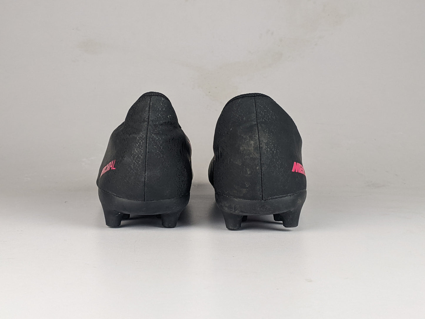 Nike Vortex III FG 'Black/Pink'