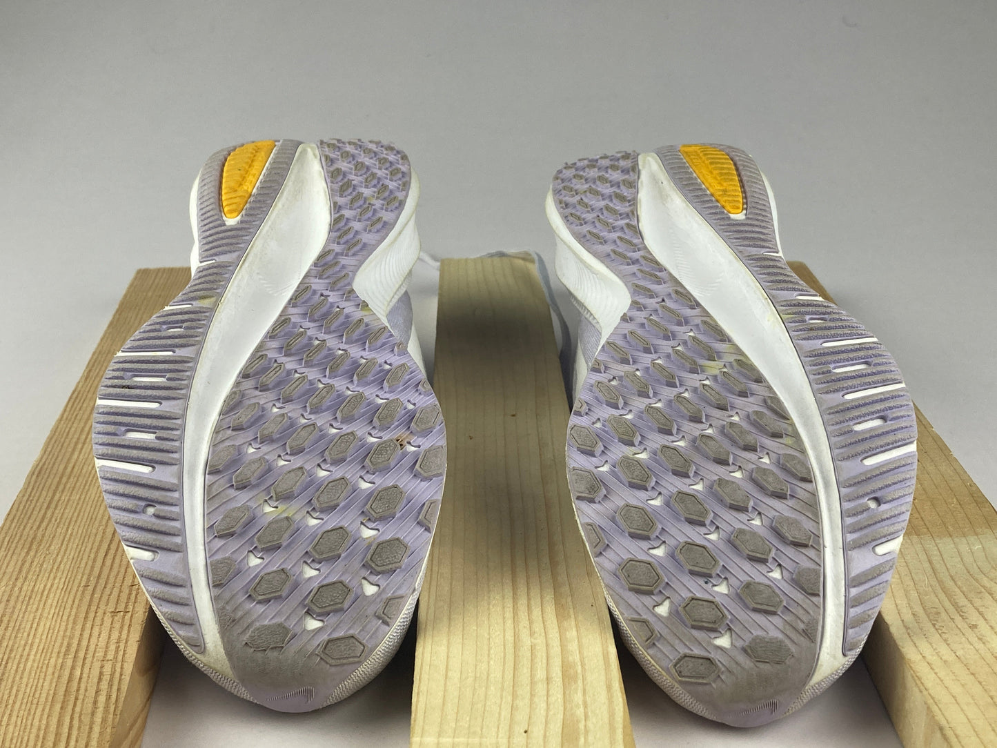 Nike Wmns Air Zoom Vomero 14 'Amethyst Tint/White' AH7858 500-Running-Athletic Corner