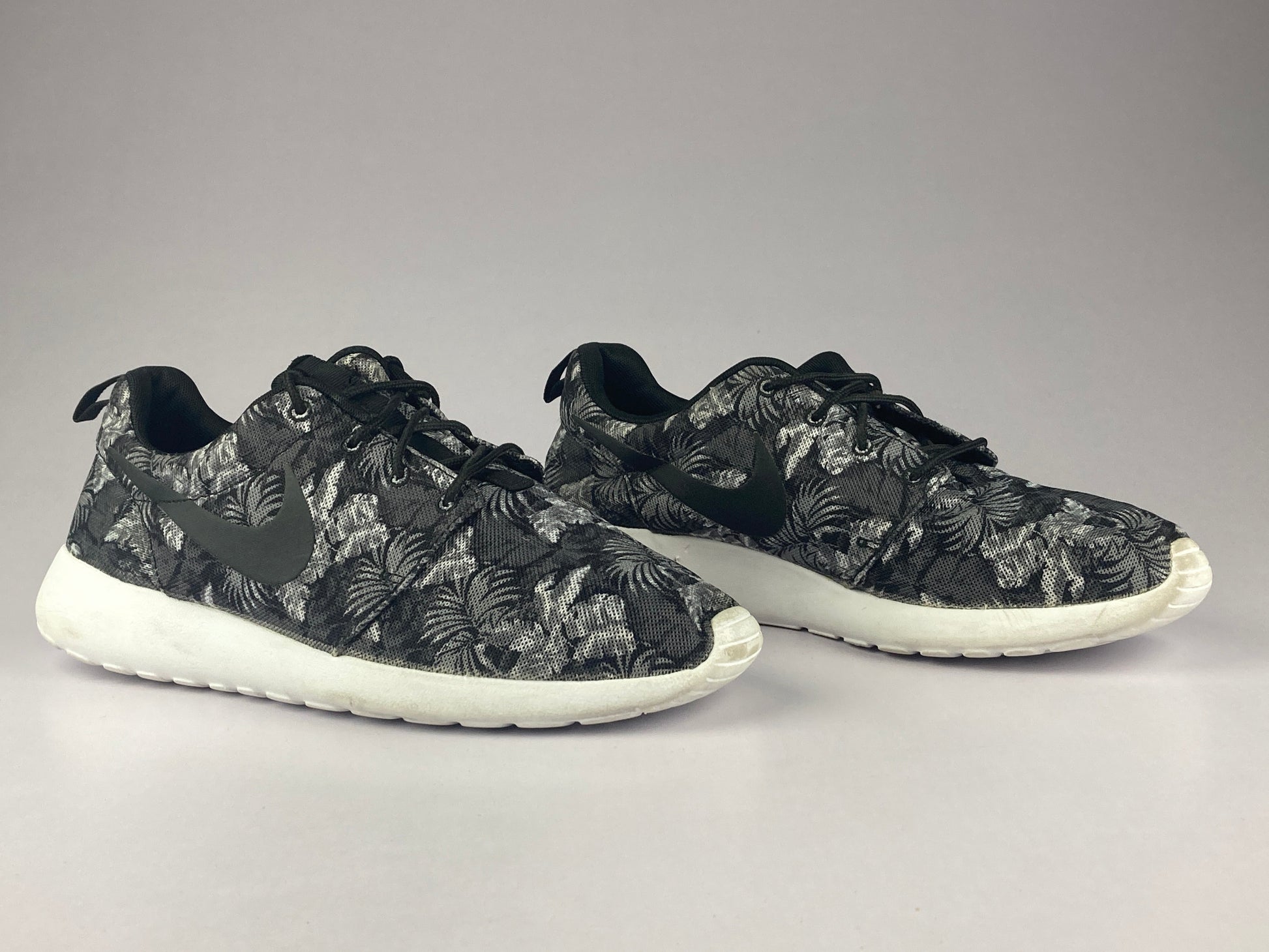 Nike Roshe Run 'Aloha Cool Grey' 655206-010-Running-Athletic Corner