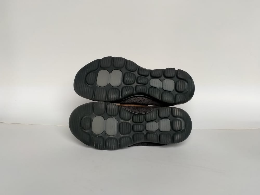 Skechers GO Walk Evolution Ultra Trainers