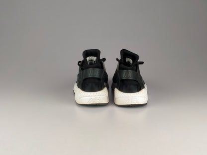 Nike Wmns Air Huarache 'Black/White'-Running-Athletic Corner