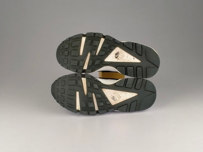 Nike Wmns Air Huarache 'Black/White'-Running-Athletic Corner