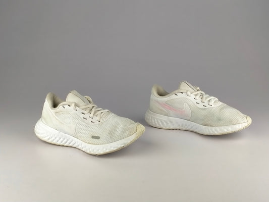 Nike Revolution 5 'Triple White'