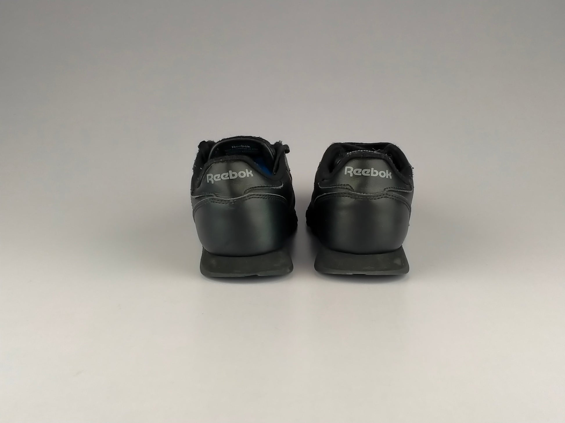Reebok Classic Leather Junior 'Black'-Sneakers-Athletic Corner