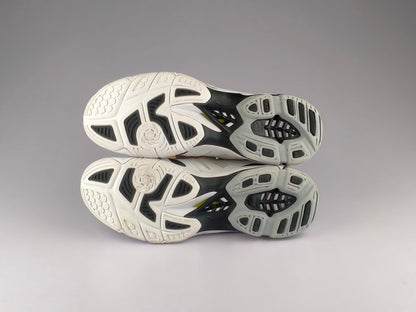 Mizuno Wave Lightning Z5 Volleyball 'Black/White'-Running-Athletic Corner