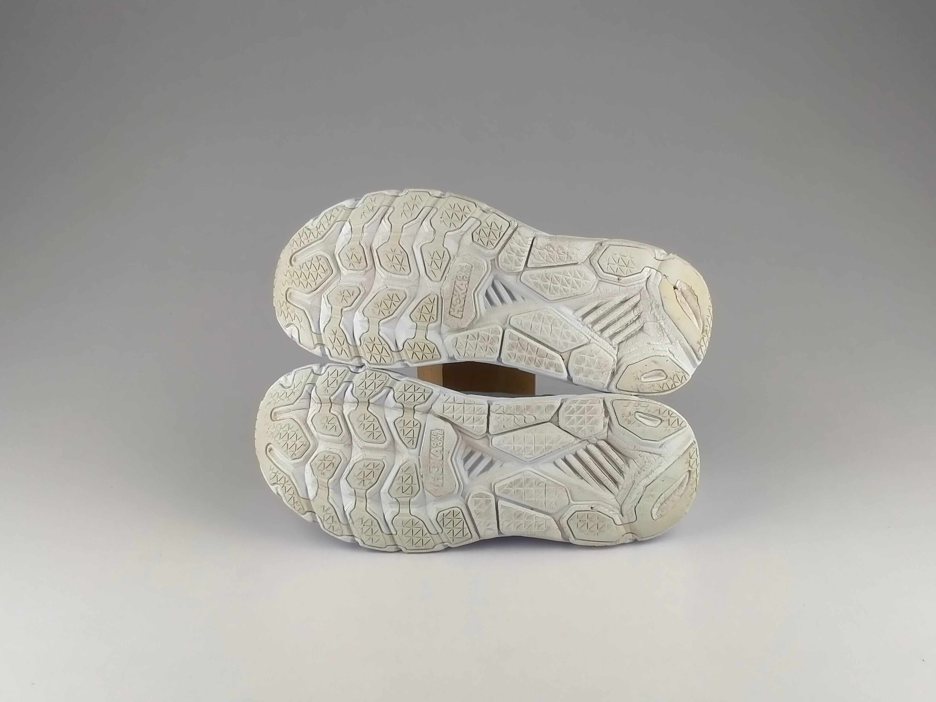 Hoka One One Wmns Clifton 7 'All White'-Running-Athletic Corner
