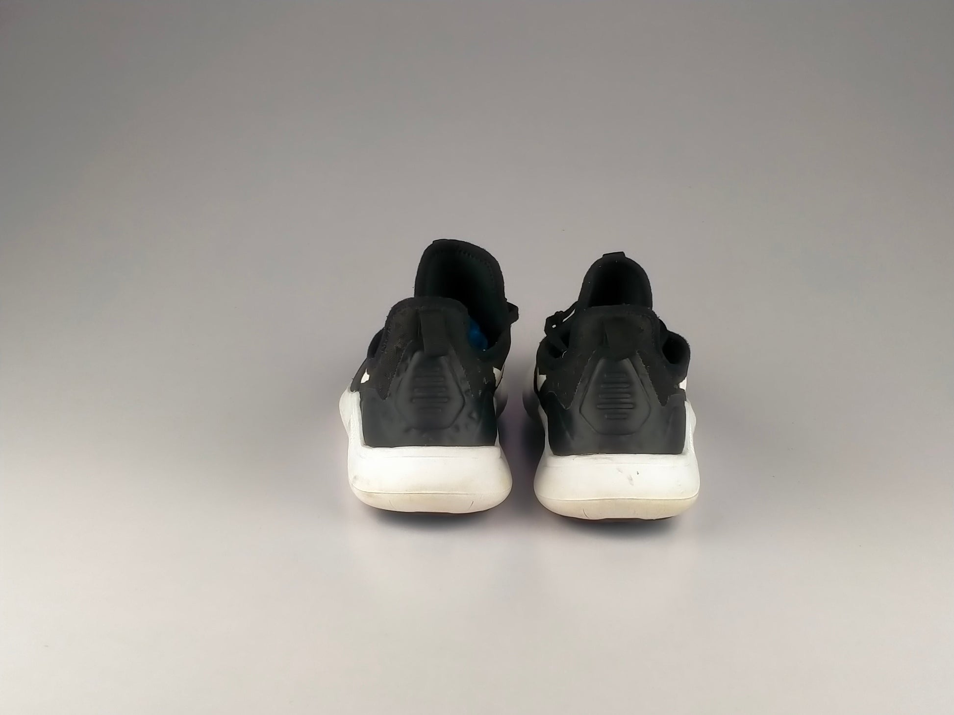 Nike Epic React Flyknit 2 'Black'-Running-Athletic Corner