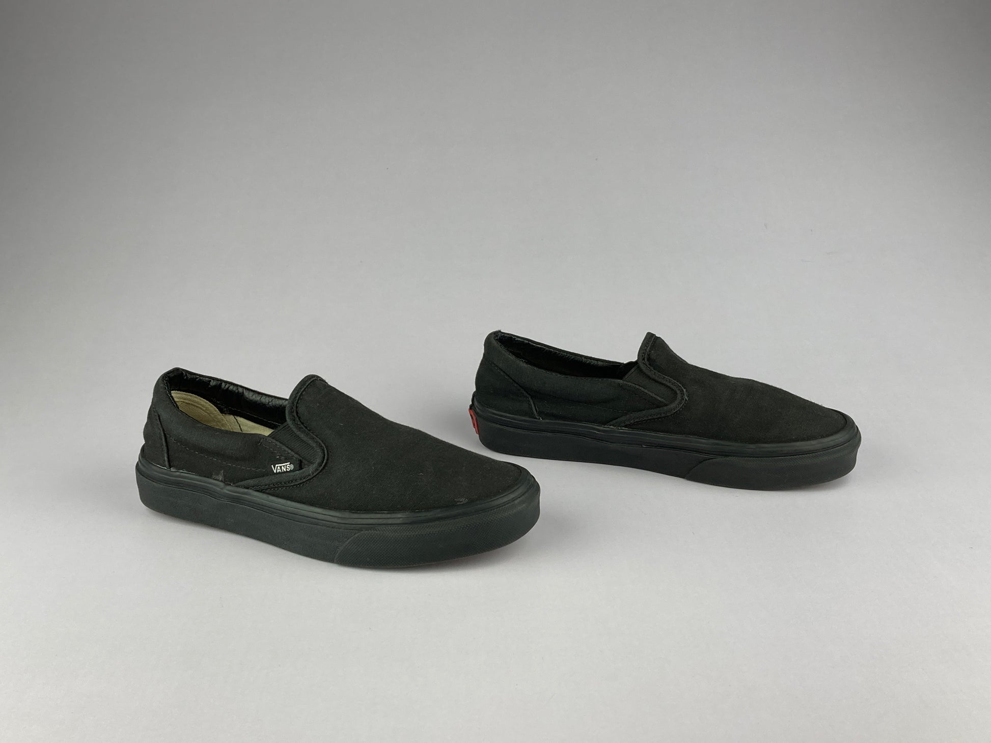 Vans Off the Wall Slip-on 'All Black'-Sneakers-Athletic Corner